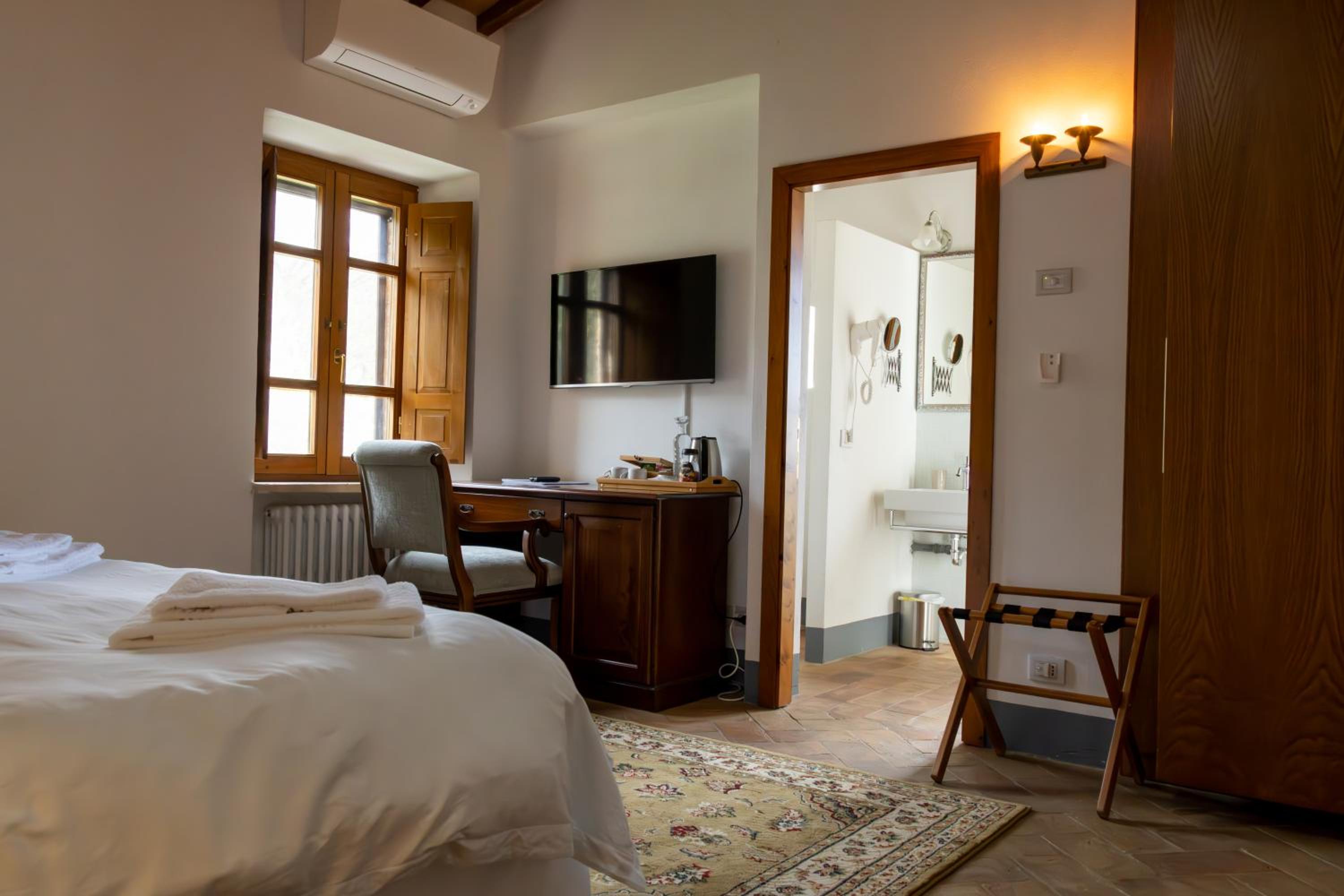 King Room with Garden View photo 1