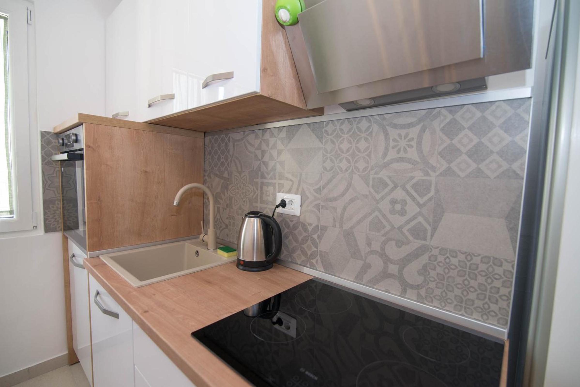 Apartment photo 2