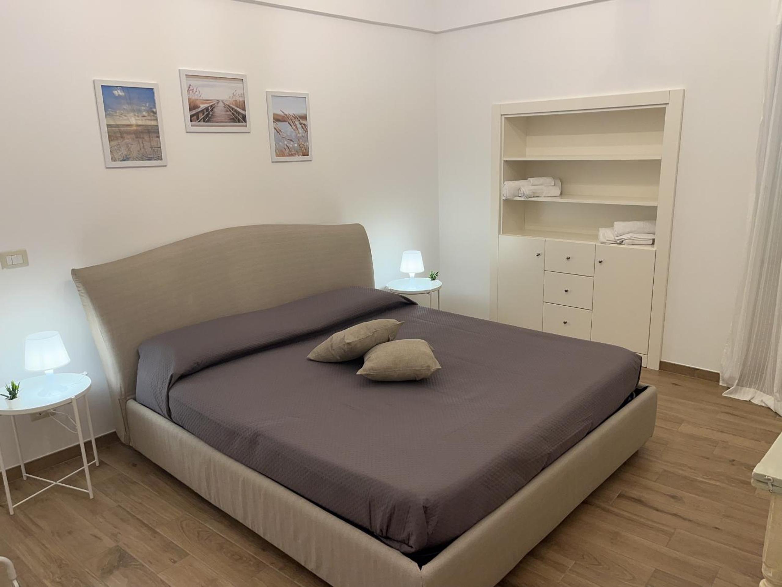 One-Bedroom House