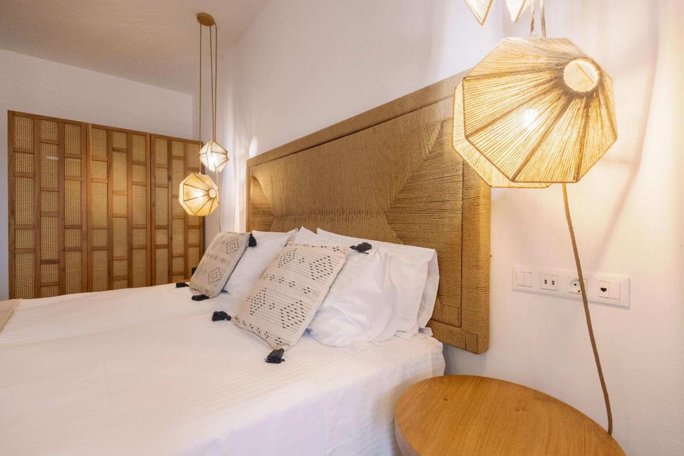 Classic Double Room with Sea View
