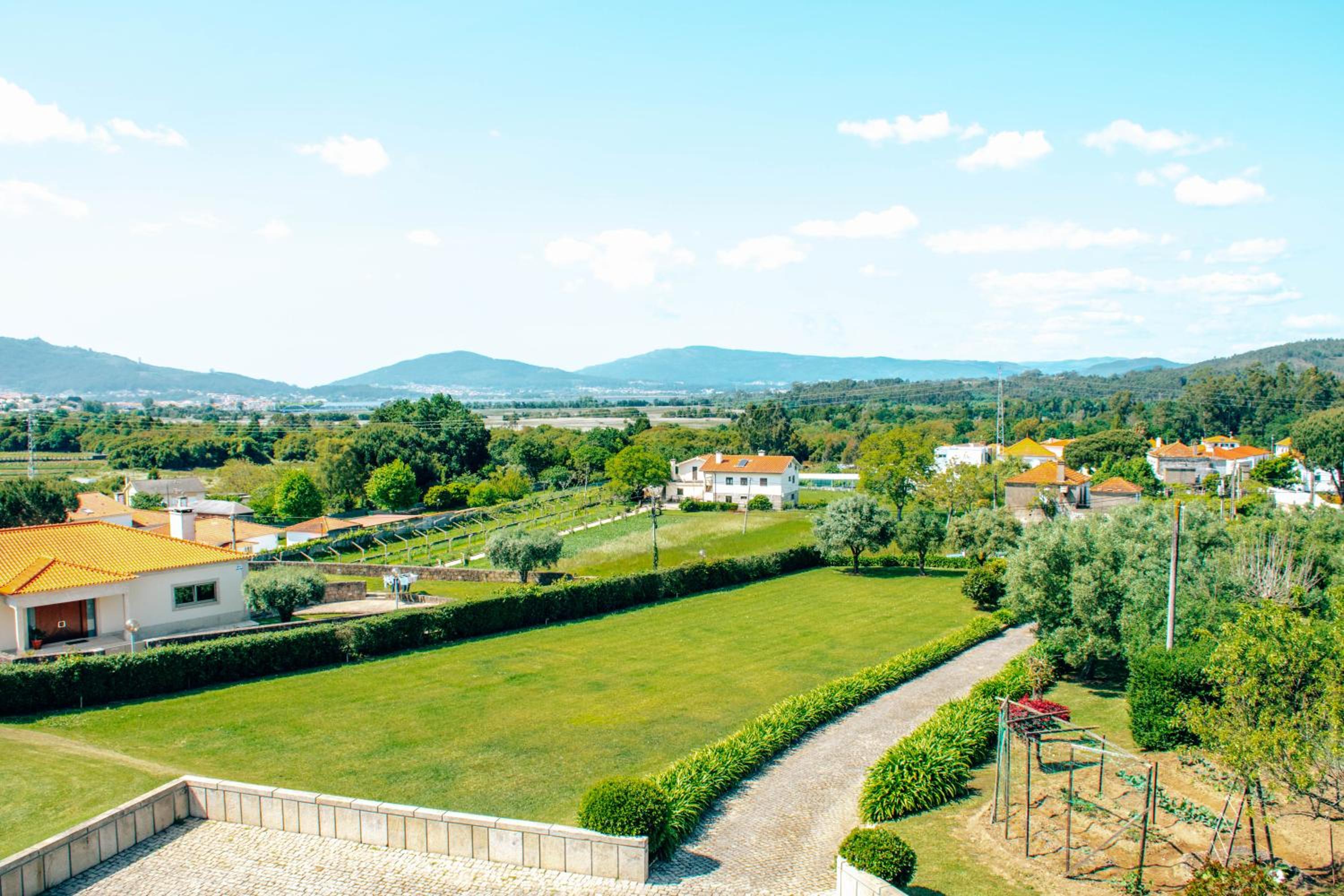 Villa photo 3