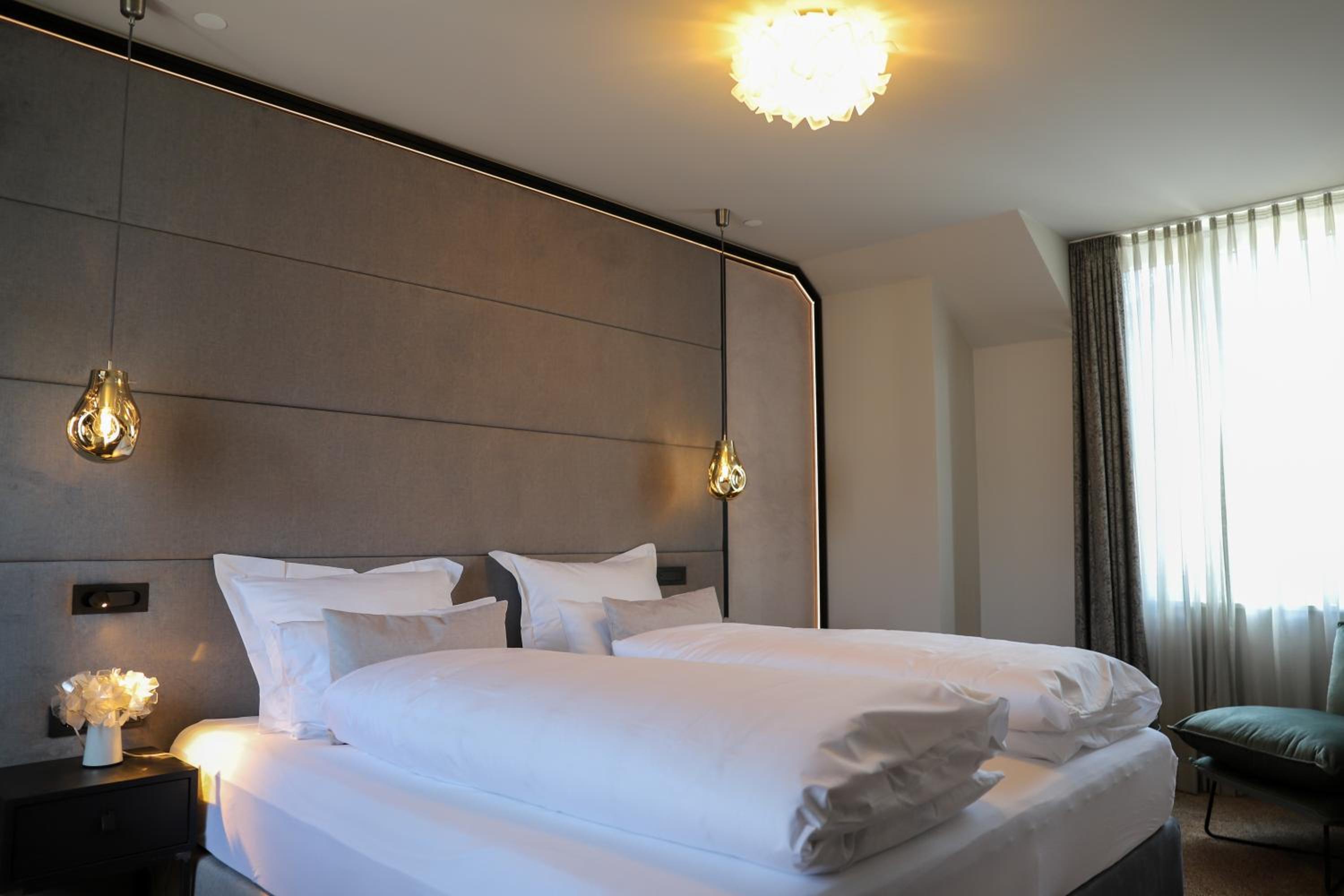 Deluxe Suite photo 1