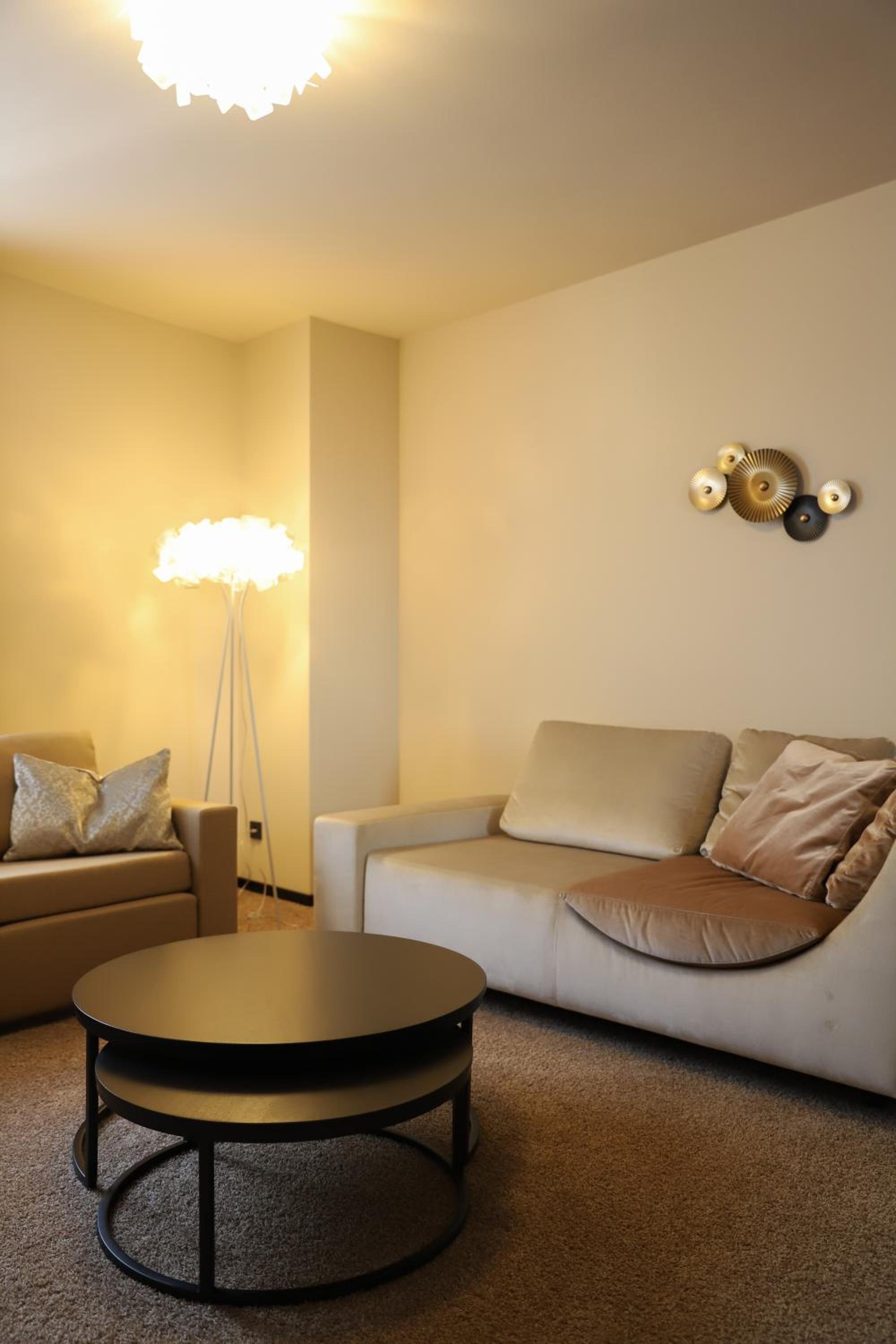 Deluxe Suite photo 2
