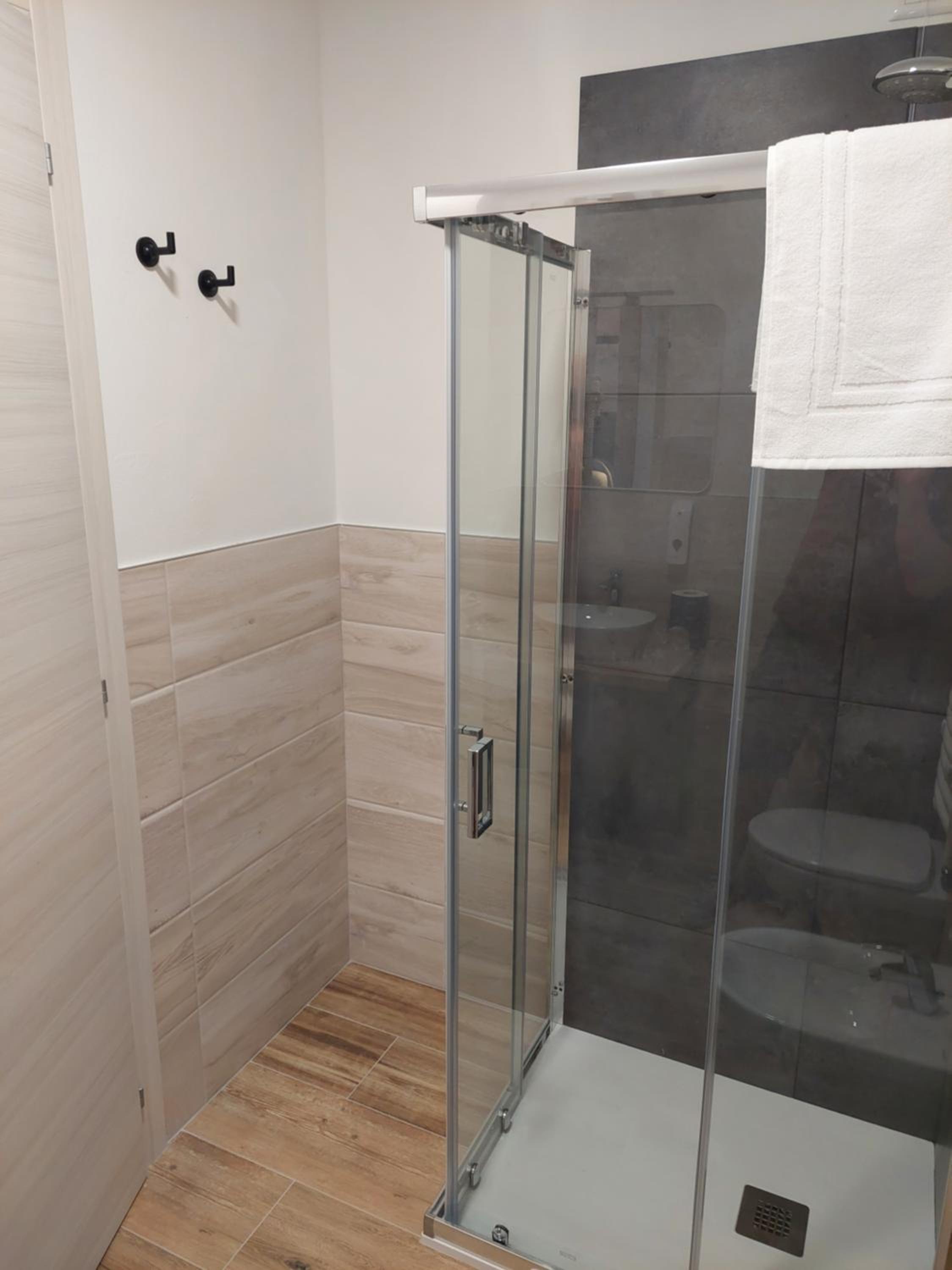 Large Double Room photo 2