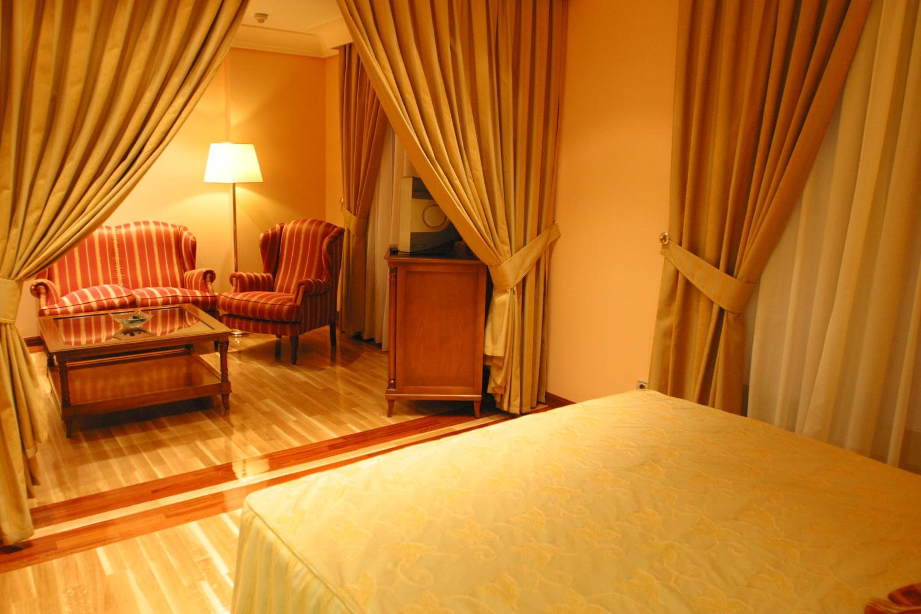 Junior Suite - Photo 2