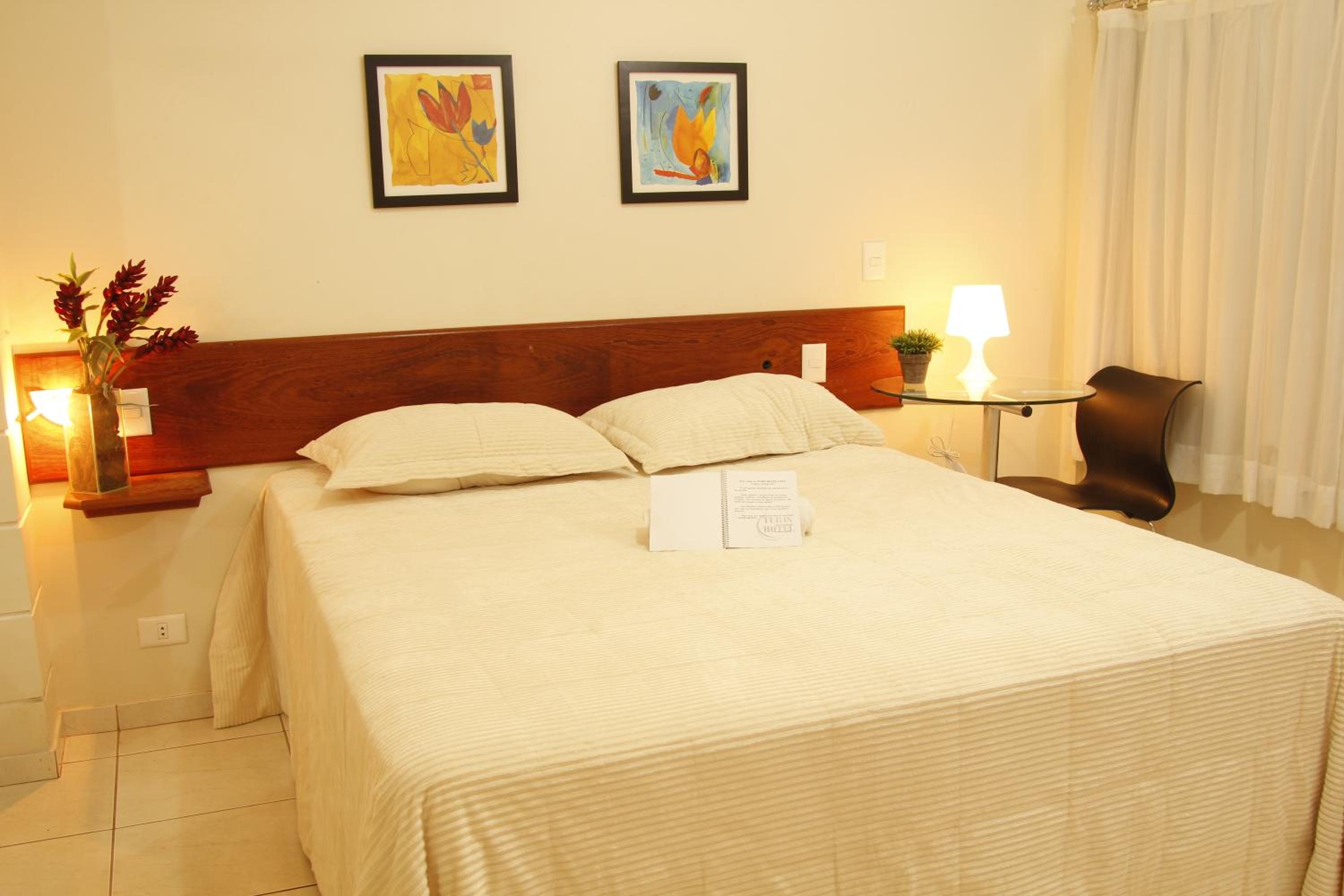 Single Room with Double Bed photo 2