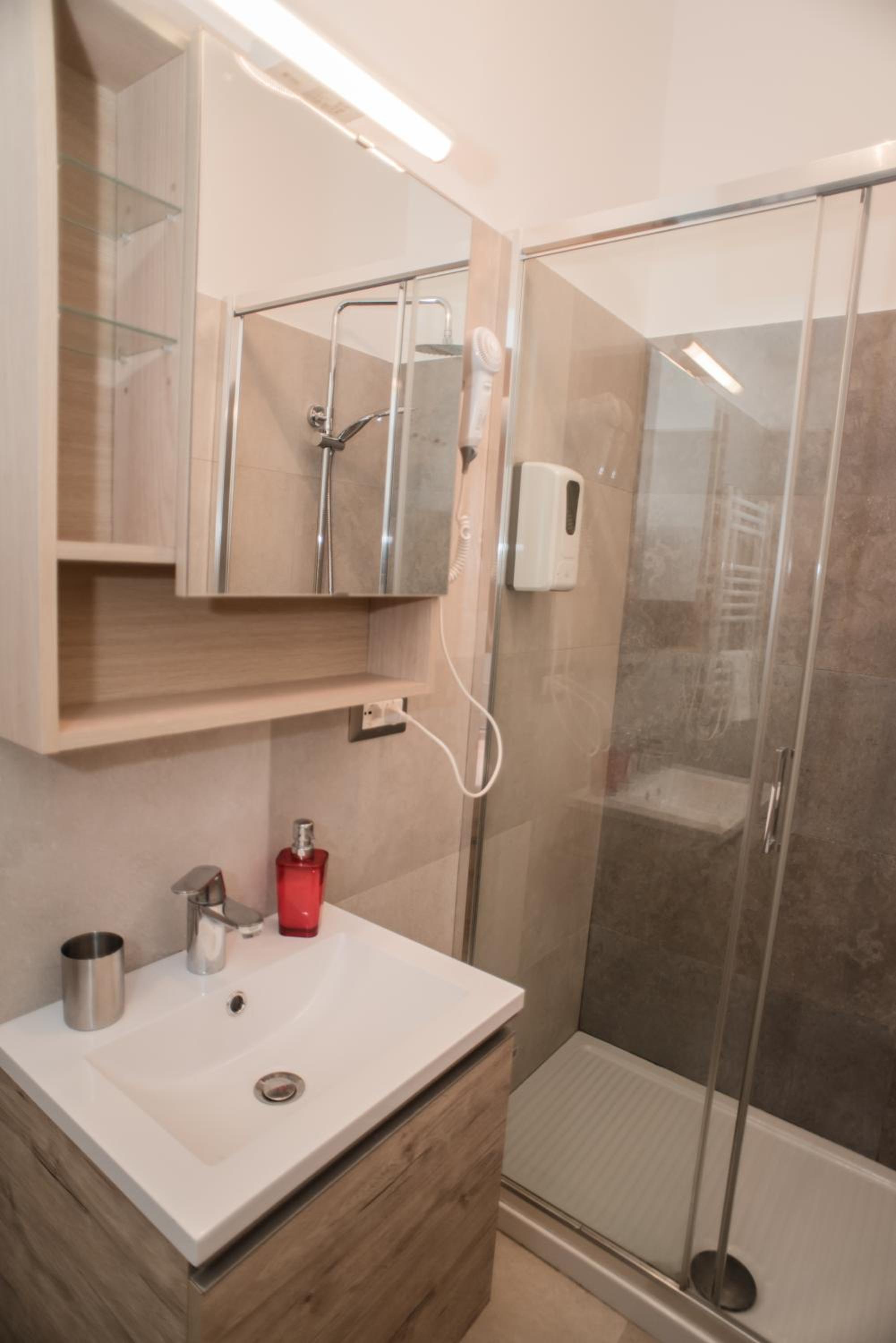 Small Double Room photo 3