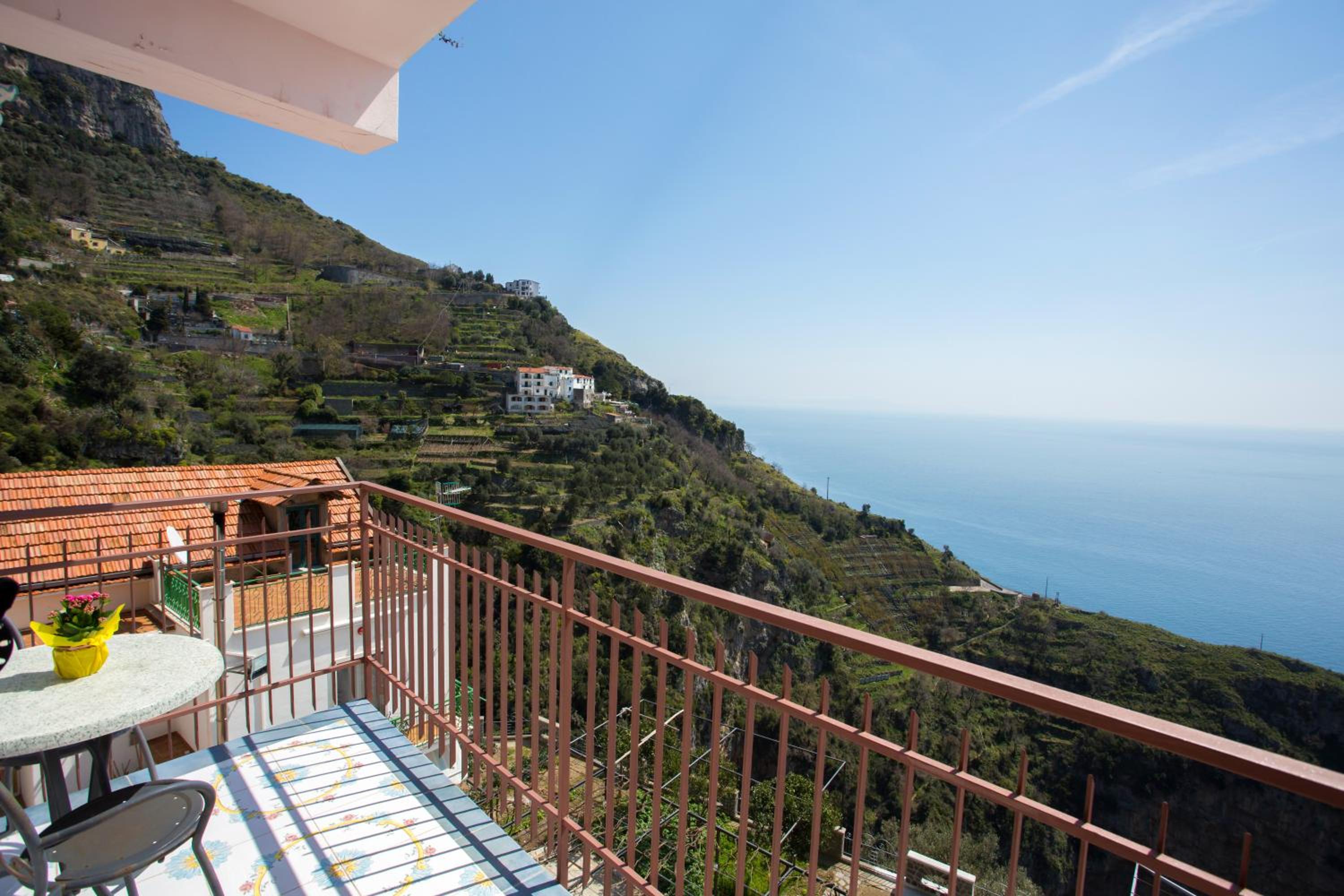 Double Room with Sea View - Photo 12
