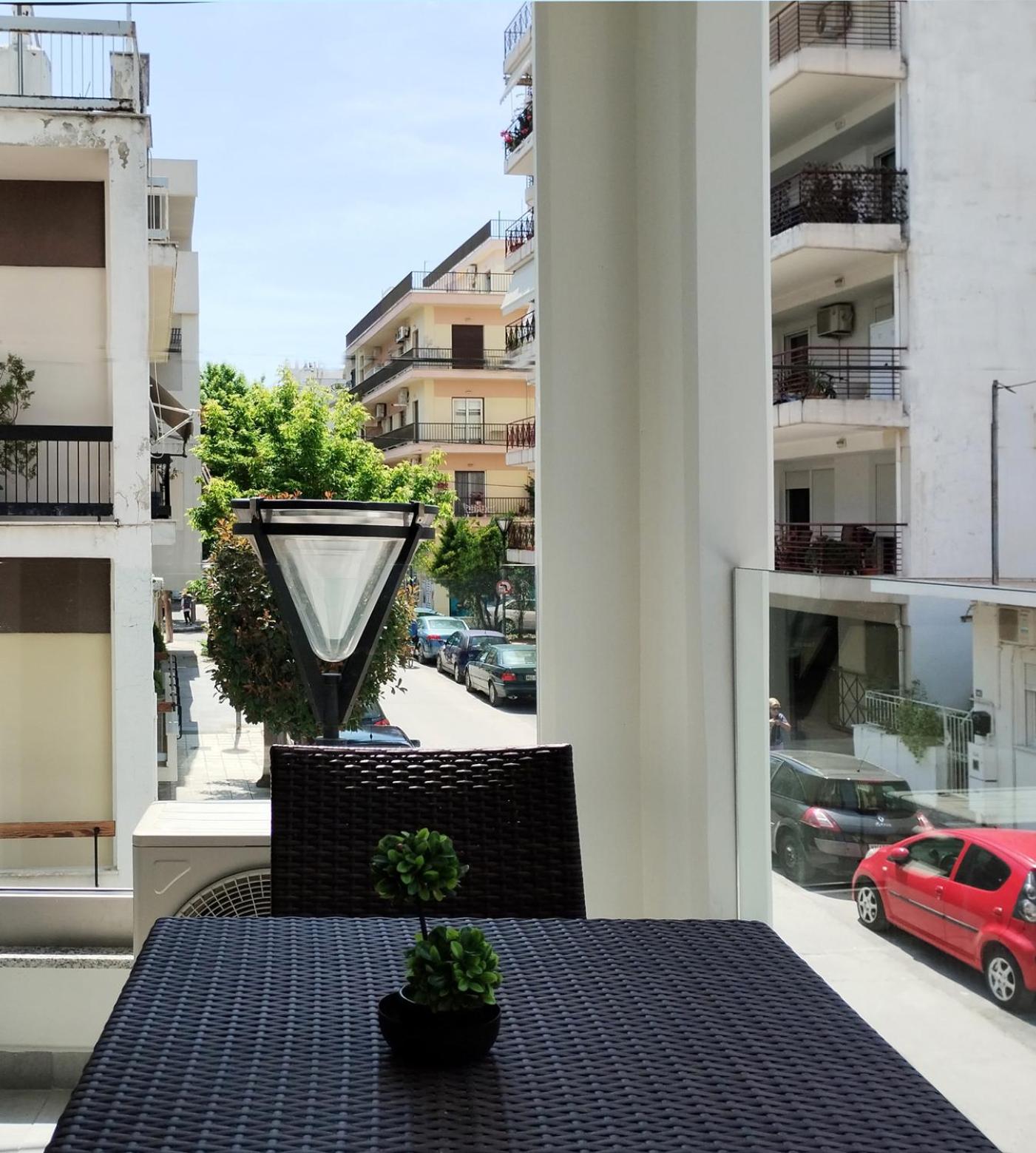 Apartment with Balcony - Photo 18