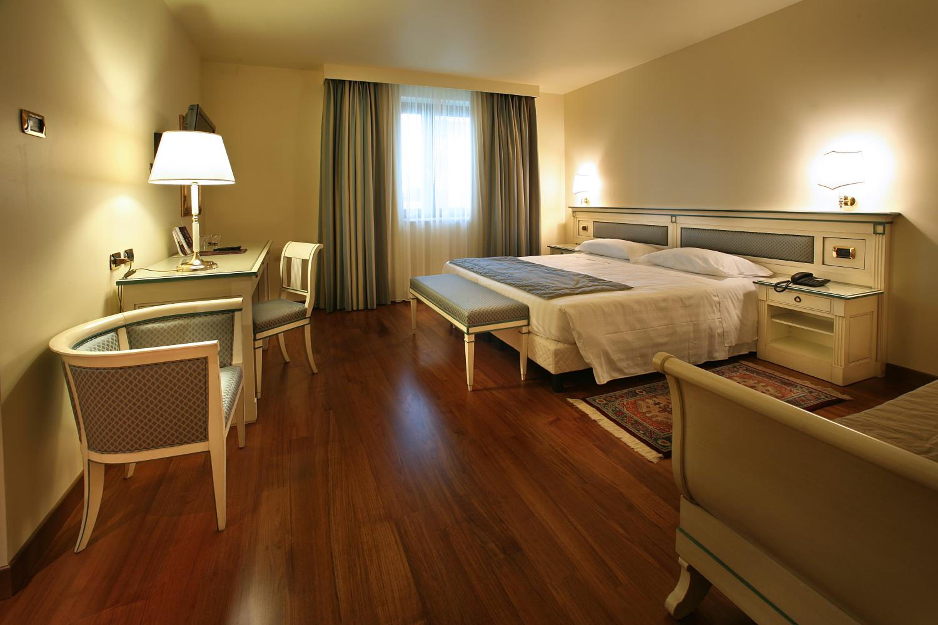Triple Room - Photo 7
