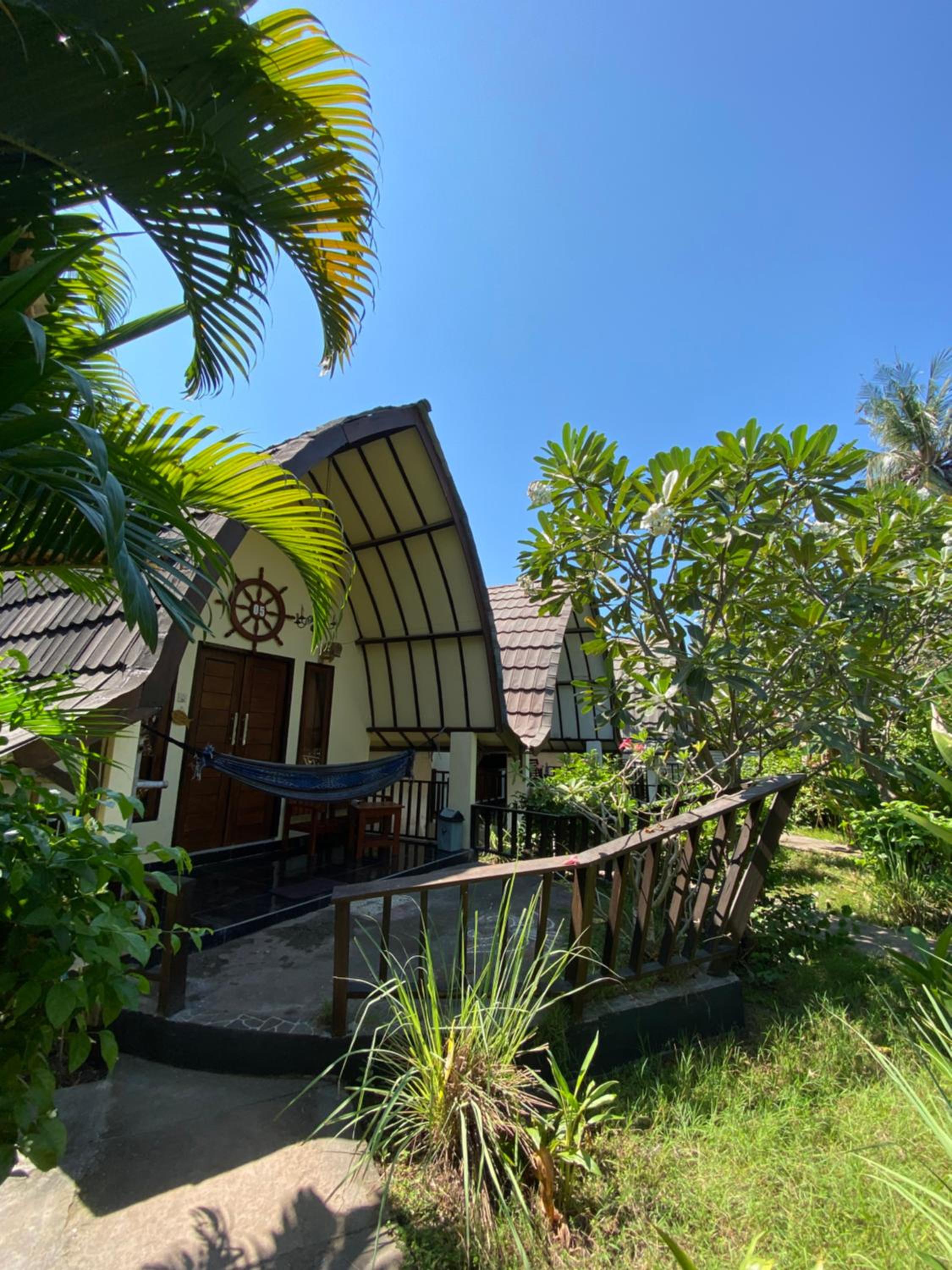 Bungalow - Photo 2