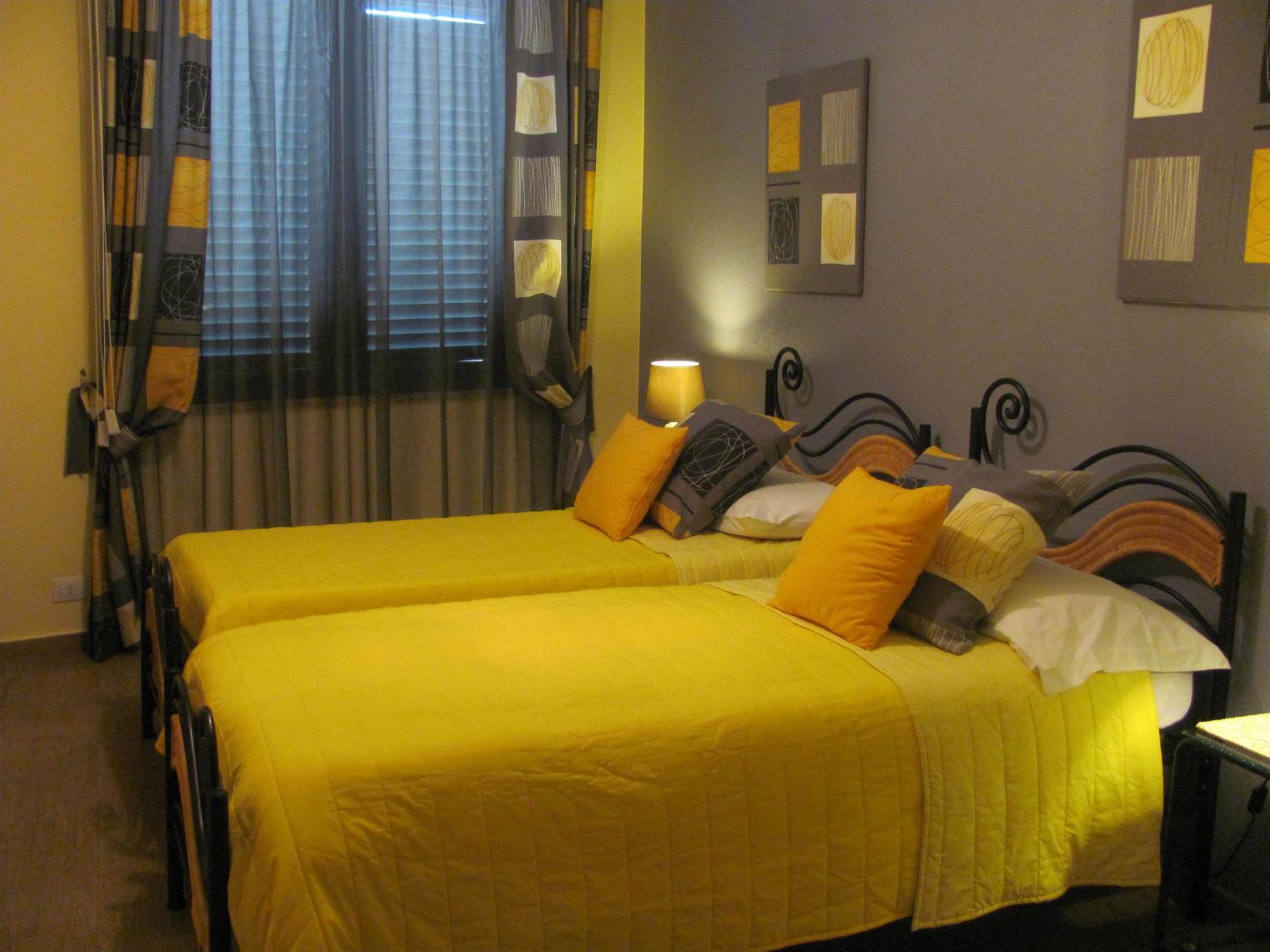 Double or Twin Room with Private External Bathroom