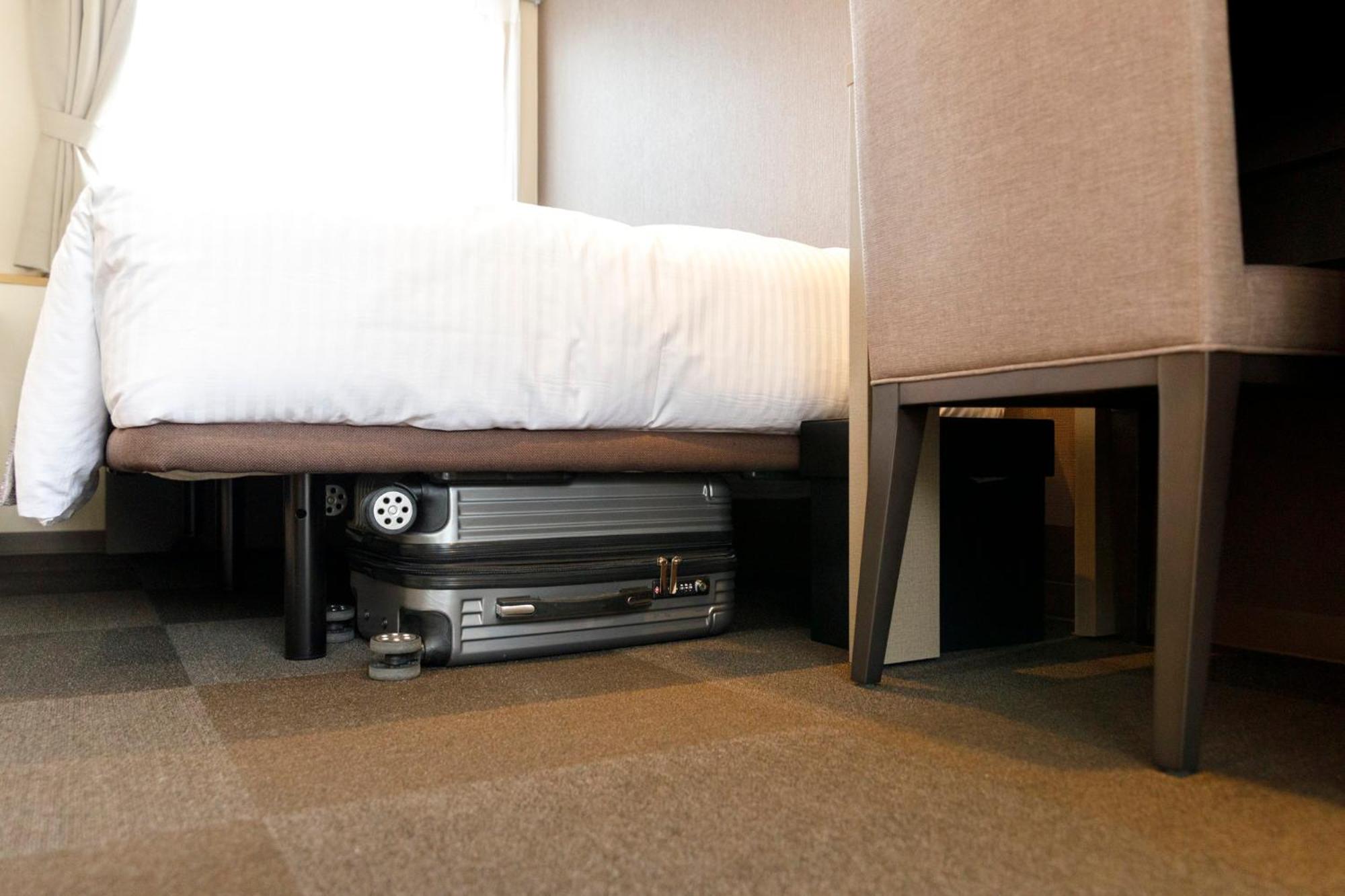 Double Room with Small Double Bed - Non-Smoking - Photo 17