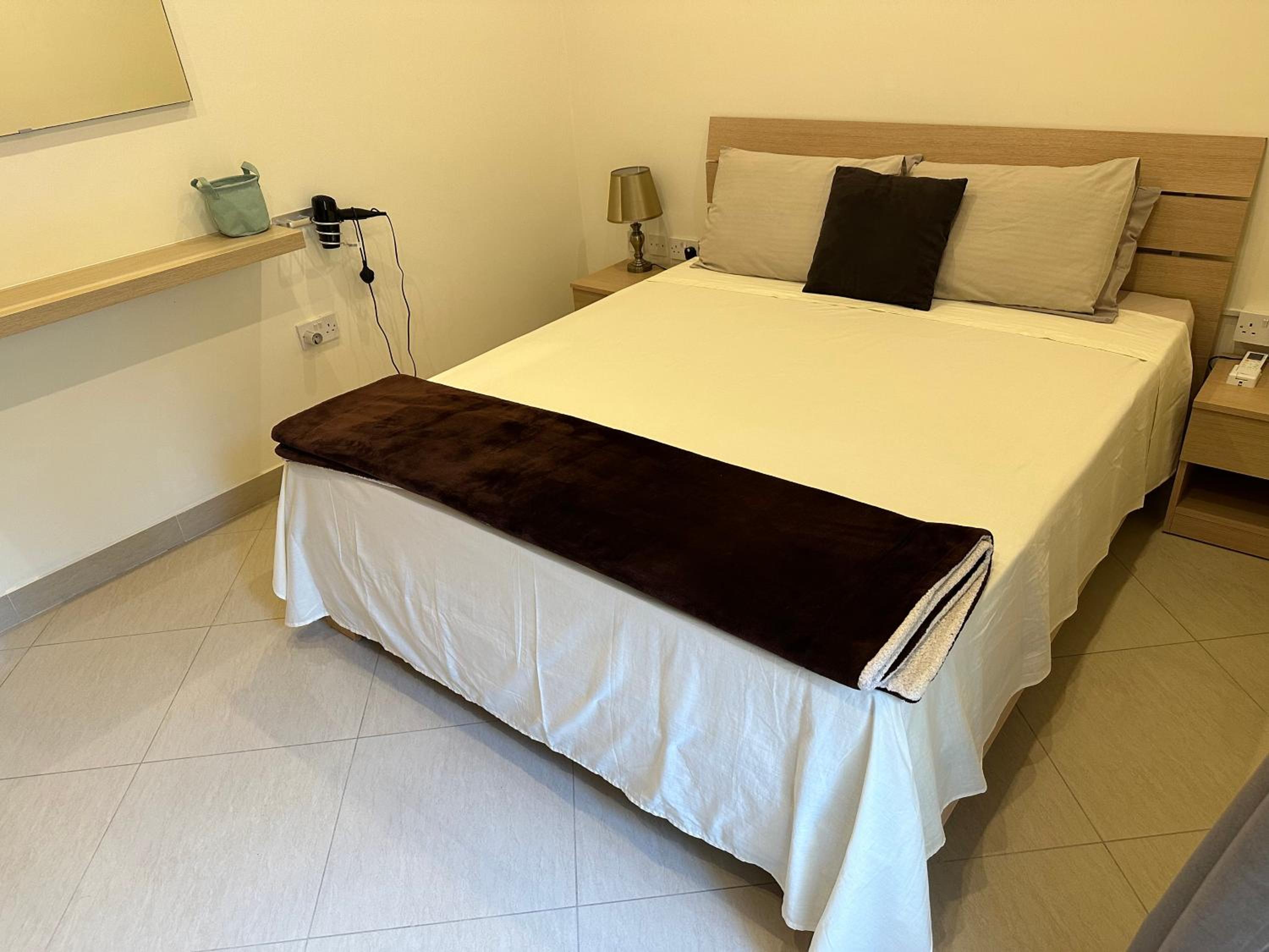 Three-Bedroom Apartment - Photo 15