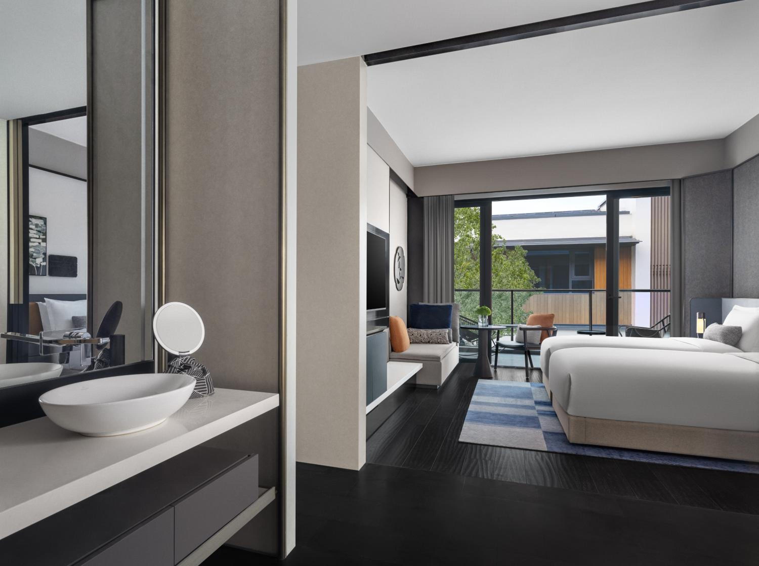 Essential Room
