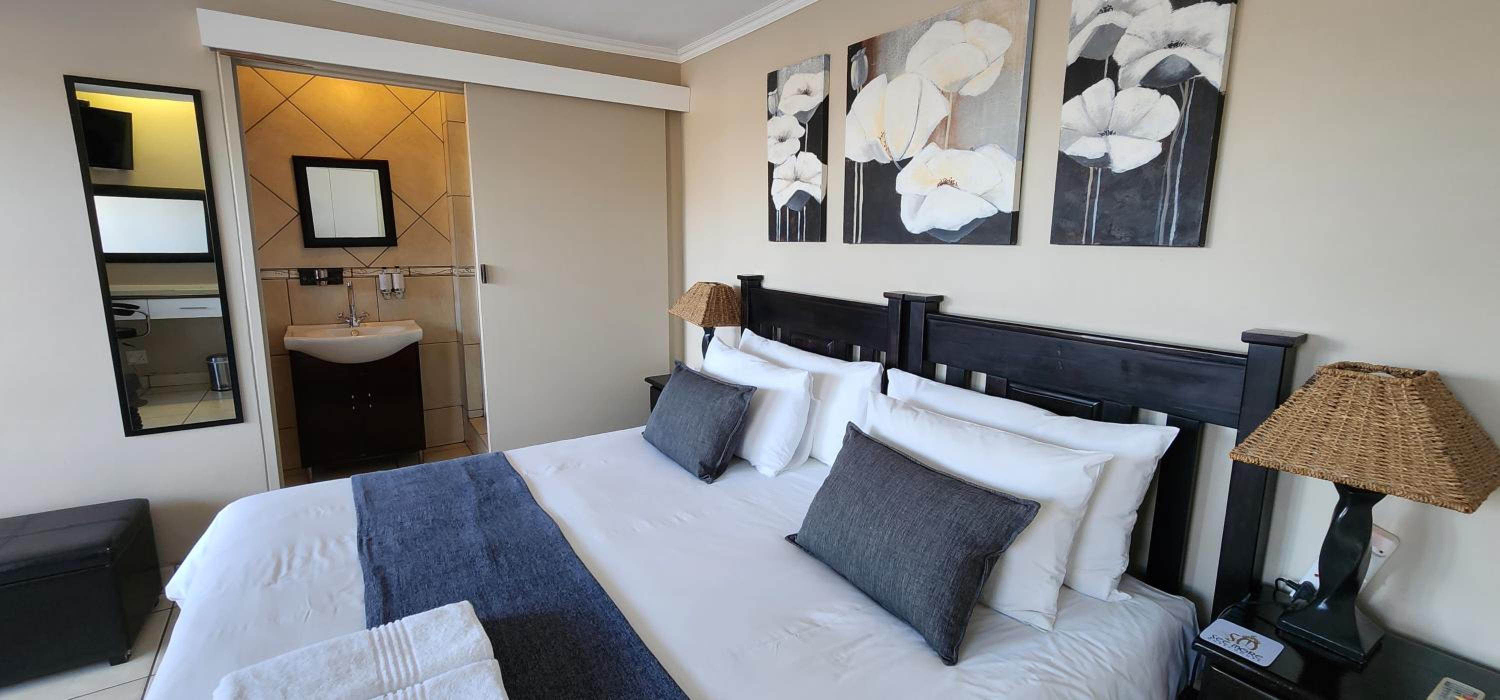  Double Room - Photo 2