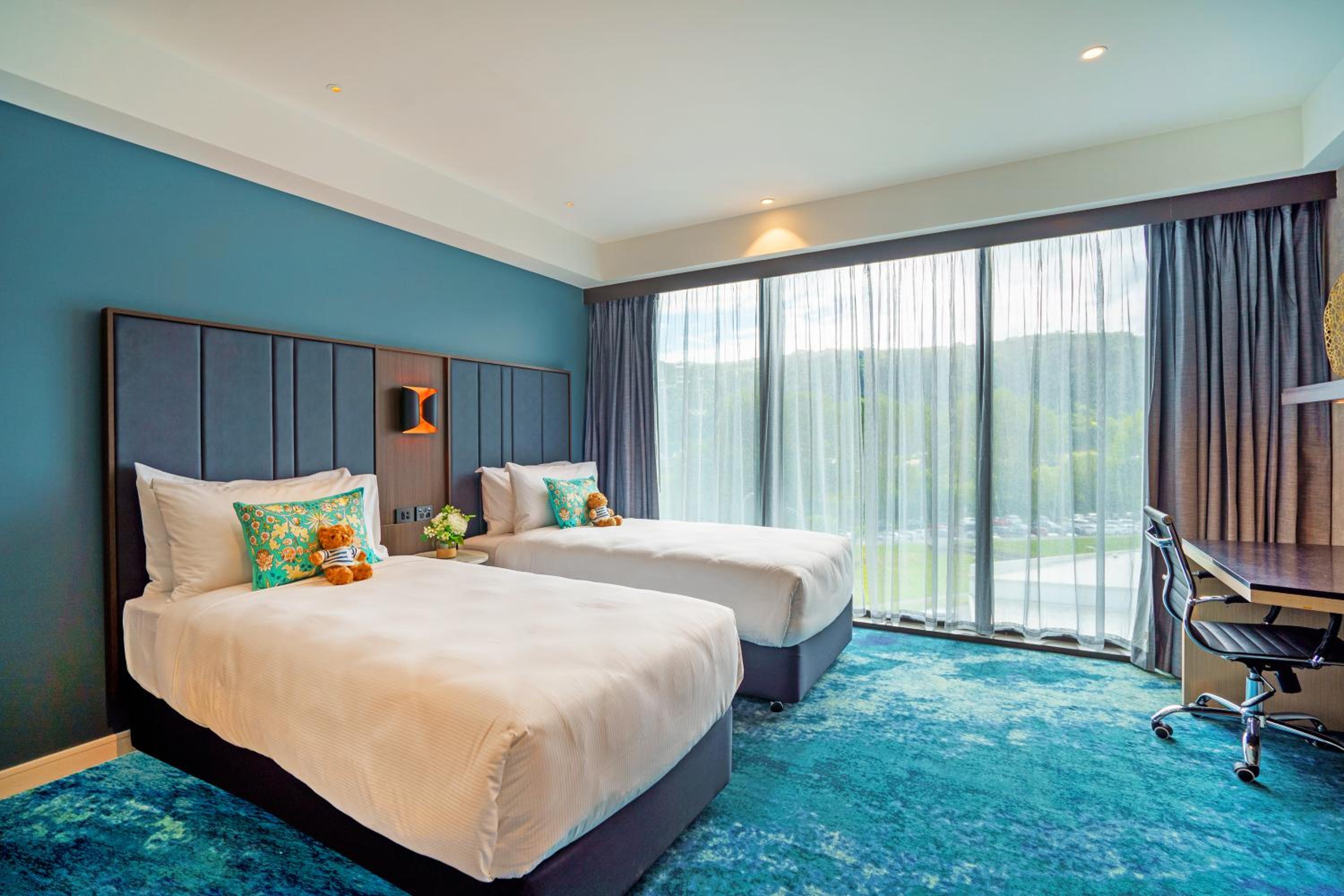 Standard Twin Room - Photo 2