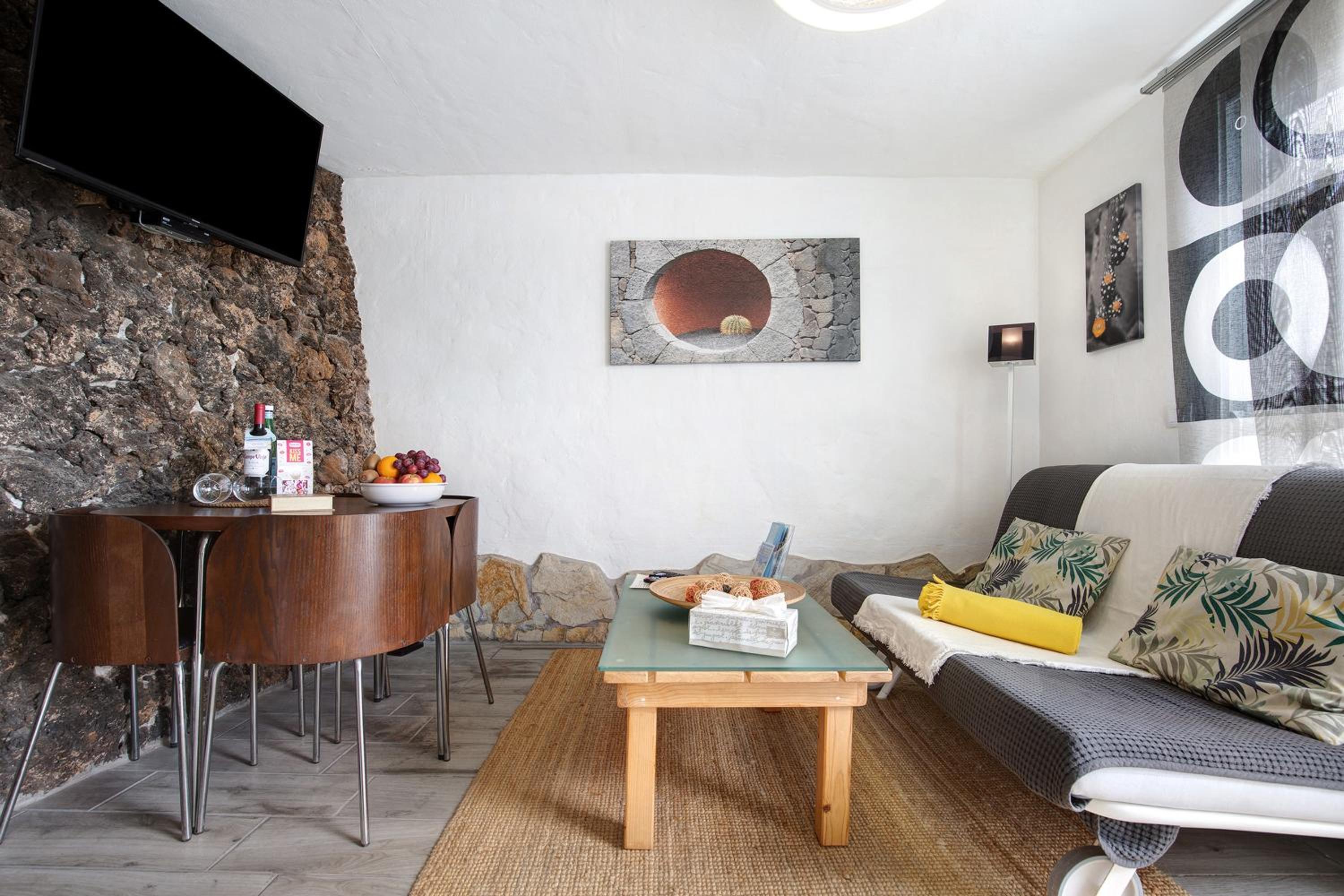 Studio Apartment with Sea View