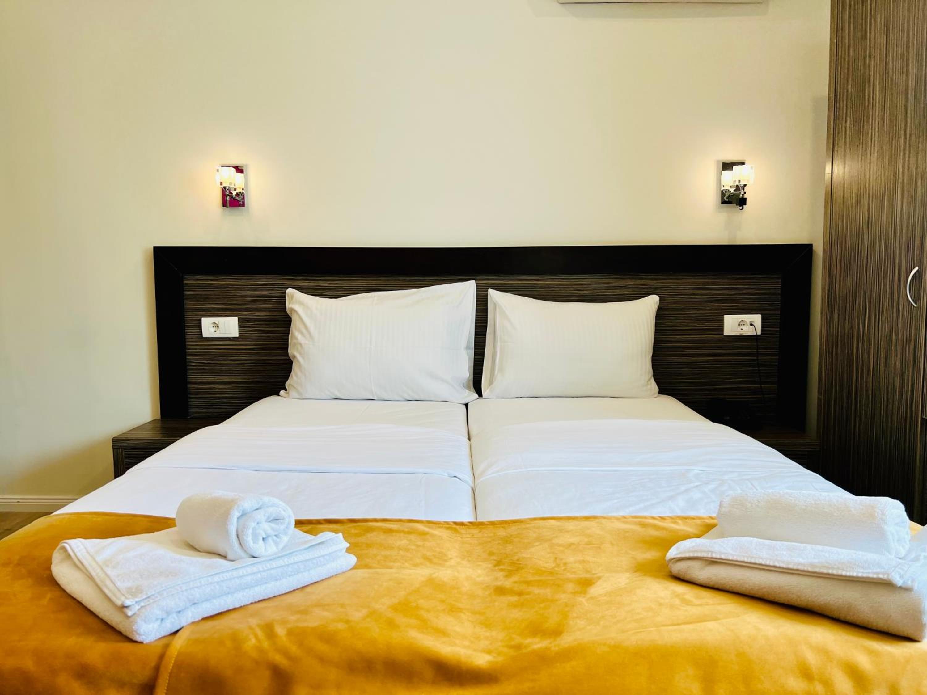 Quadruple Room photo 2