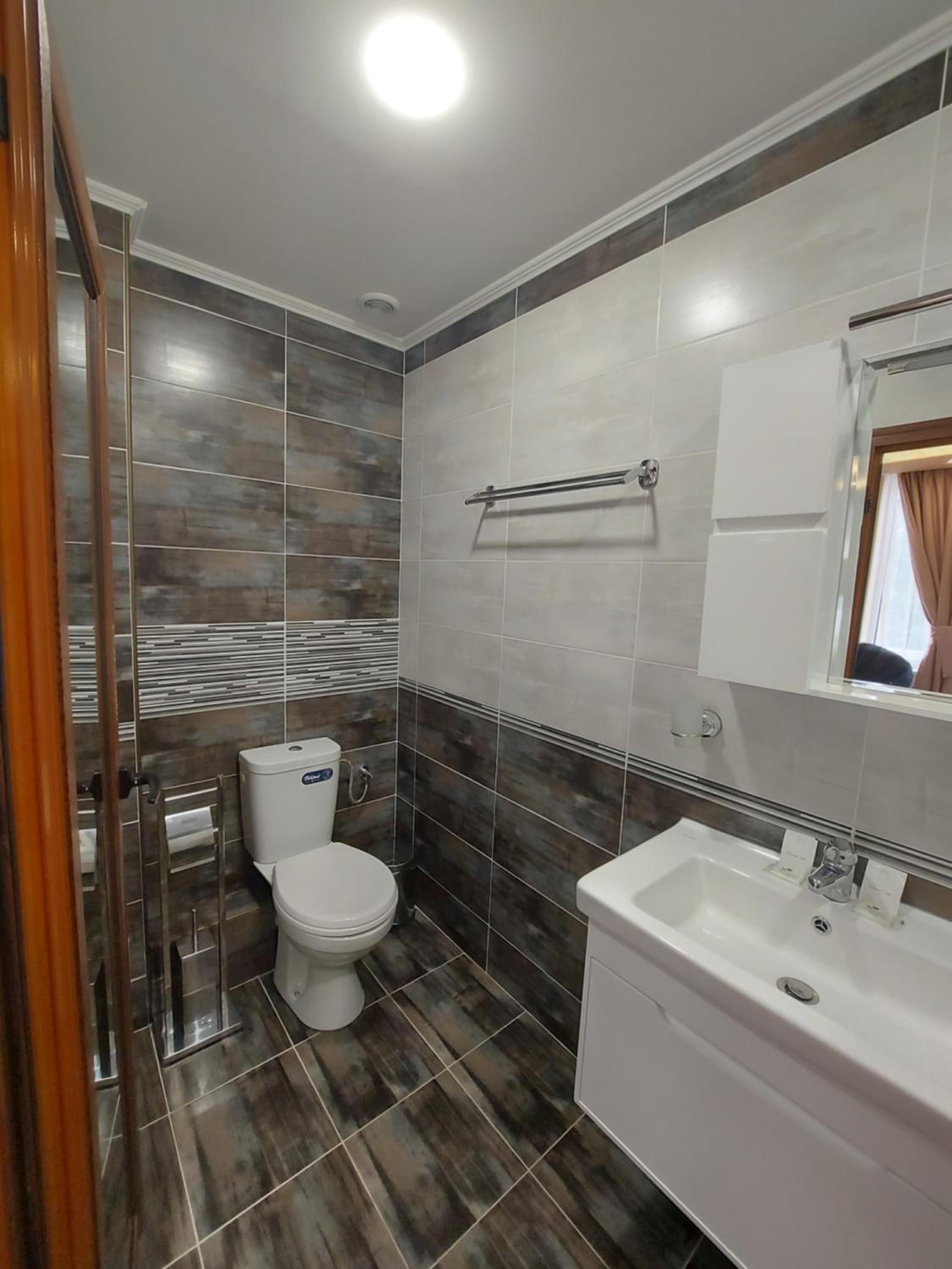 Deluxe Double Room photo 2
