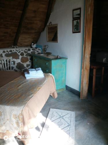 Double or Twin Room - Photo 2