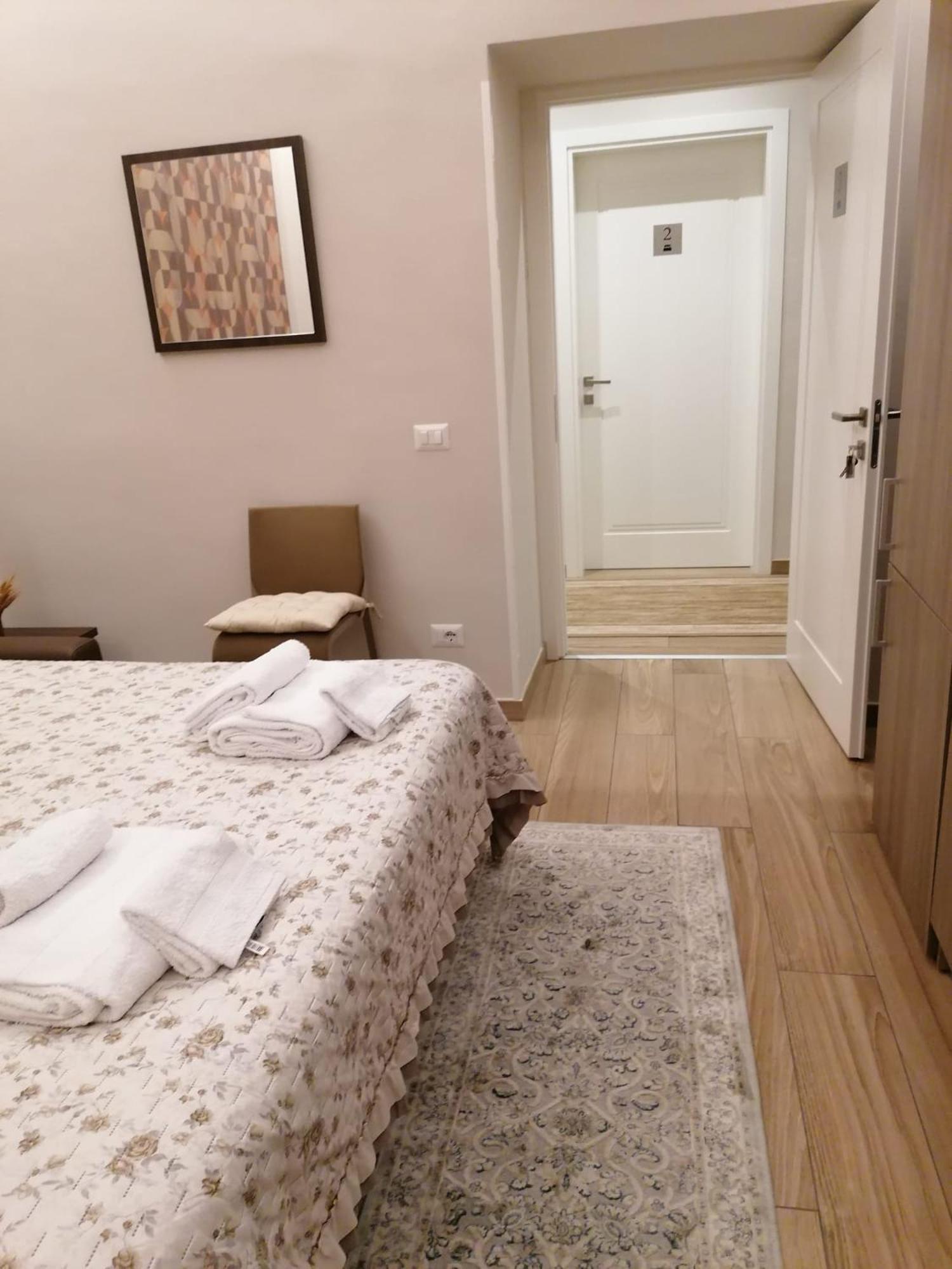 Triple Room with Private External Bathroom photo 2