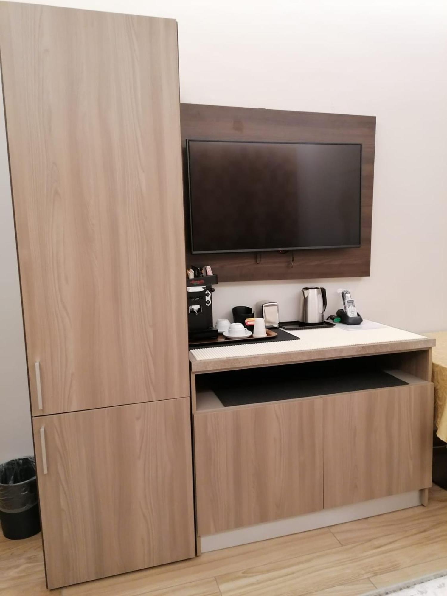 Triple Room with Private External Bathroom photo 2