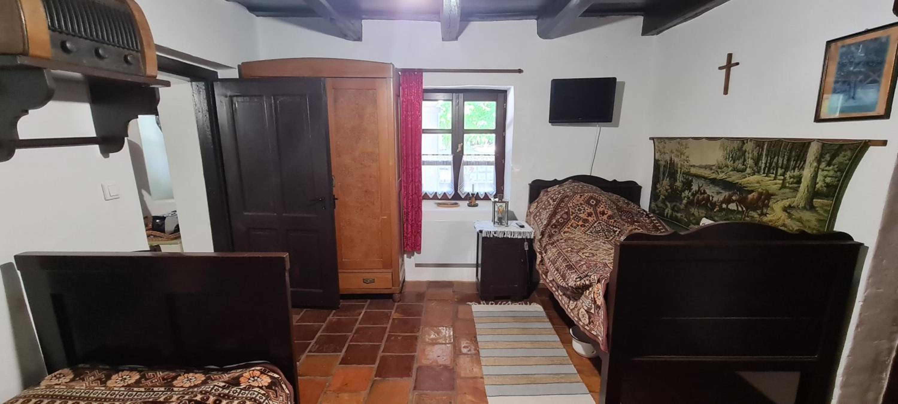 Twin Room With Extra Bed photo 2