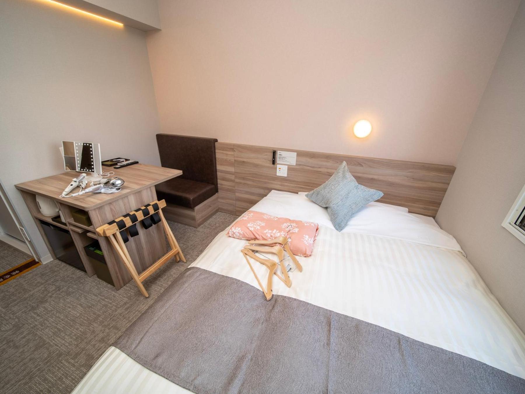 Standard Double Room (Female Only) - Non-Smoking photo 3