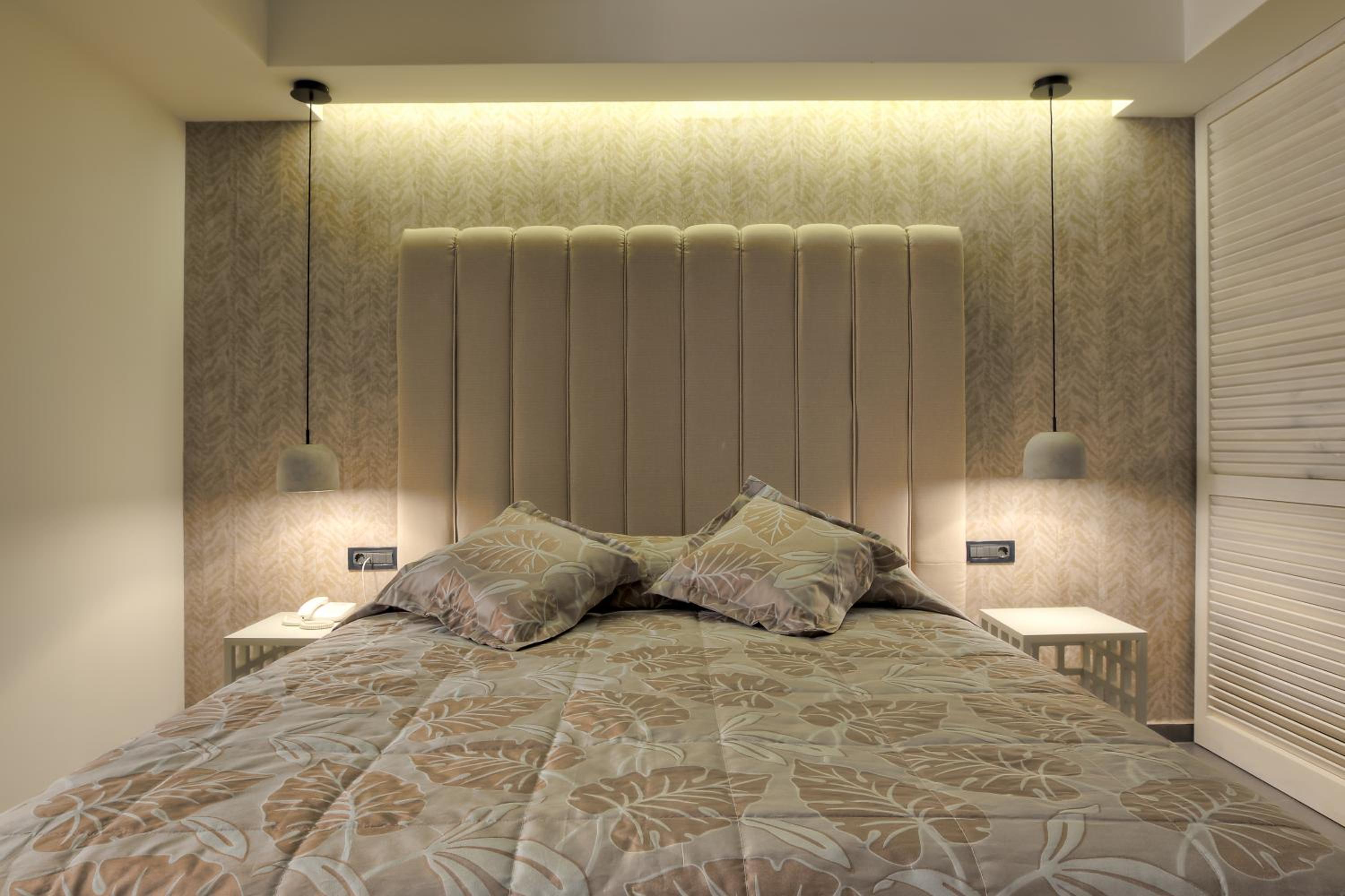 Executive Suite With Private Pool ( 2 Adults + 1 Child ) photo 2