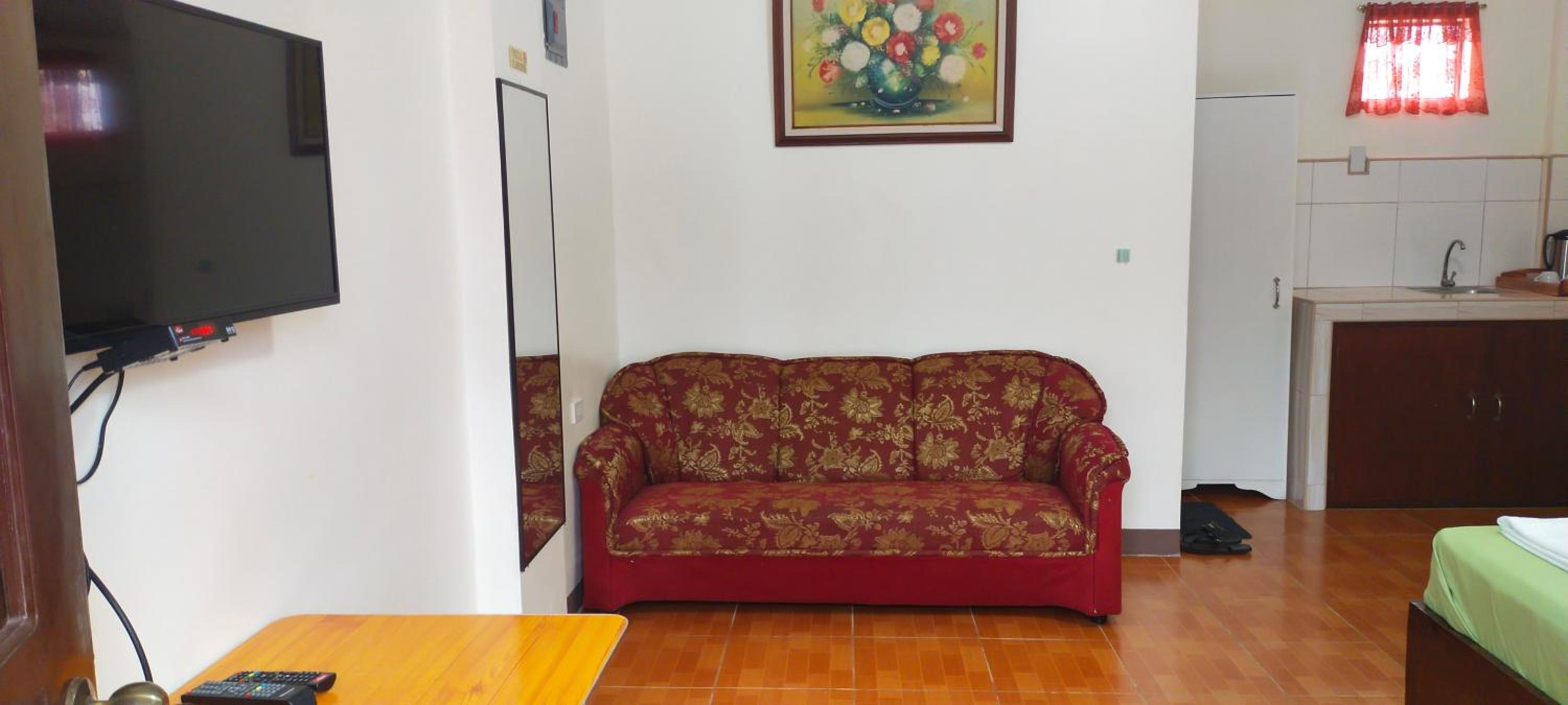 Budget Double Room - Photo 4