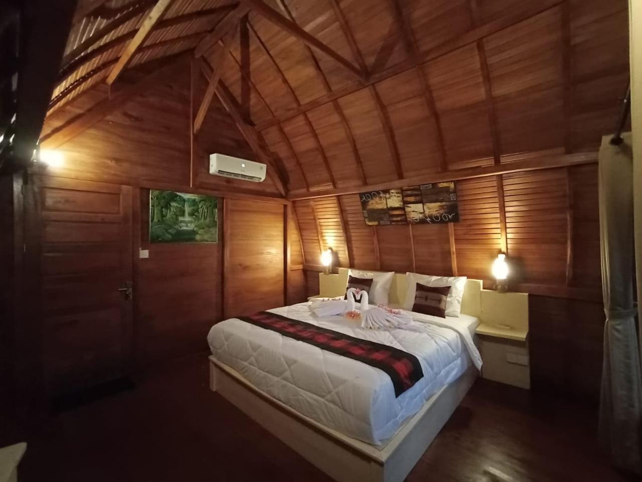 Deluxe Double Room - Photo 8