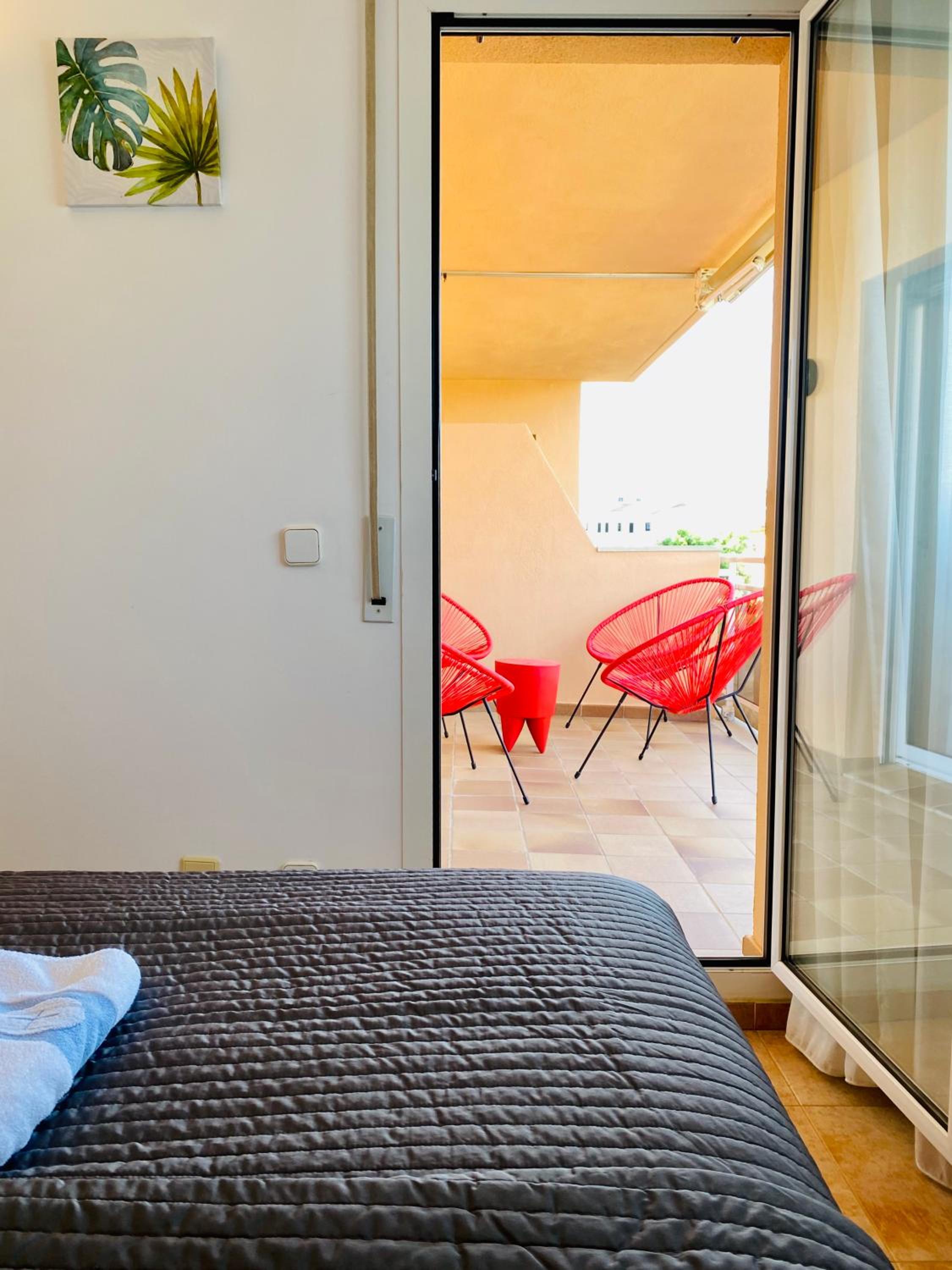 Apartment with Sea View photo 2