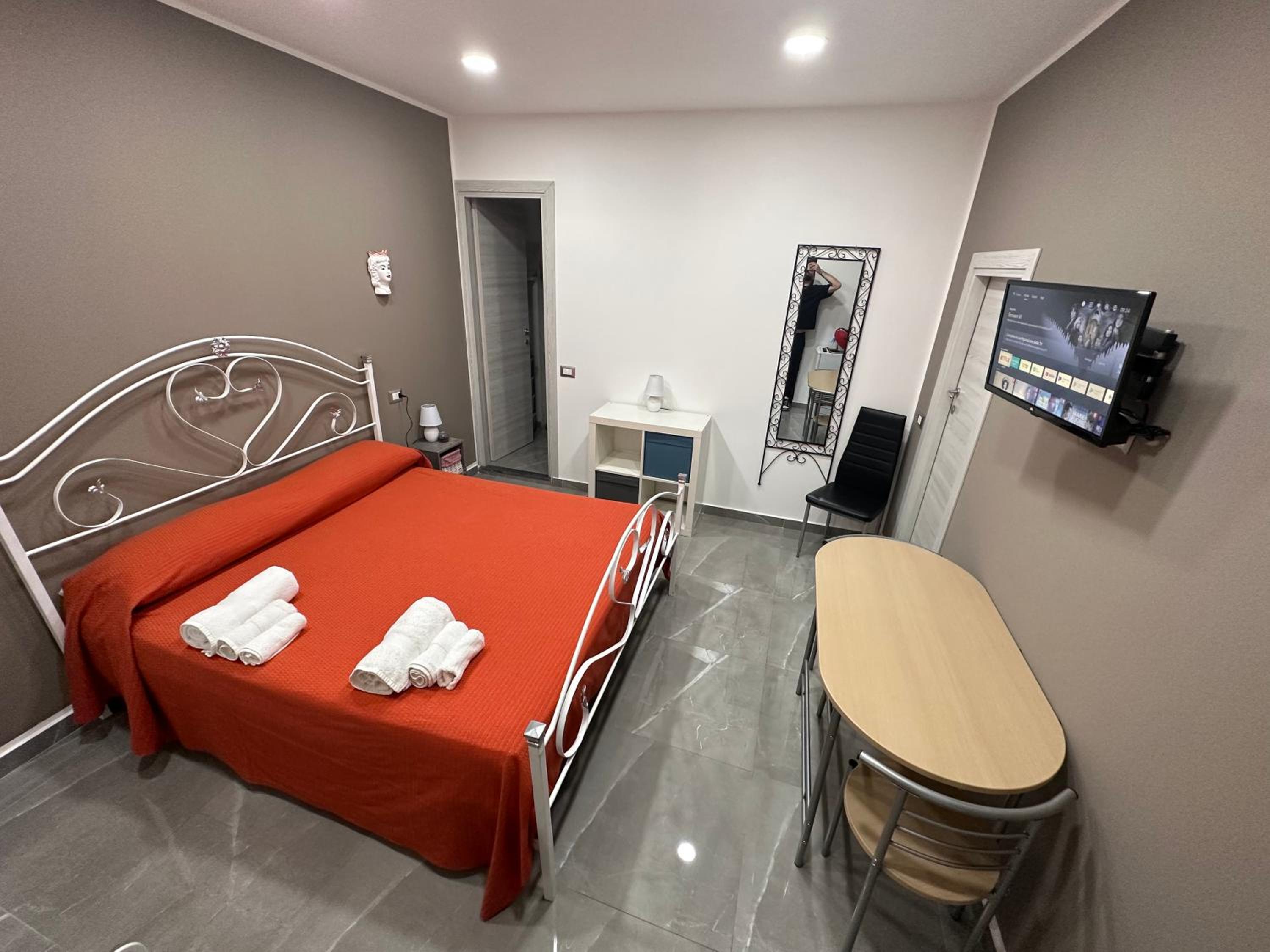One-Bedroom House