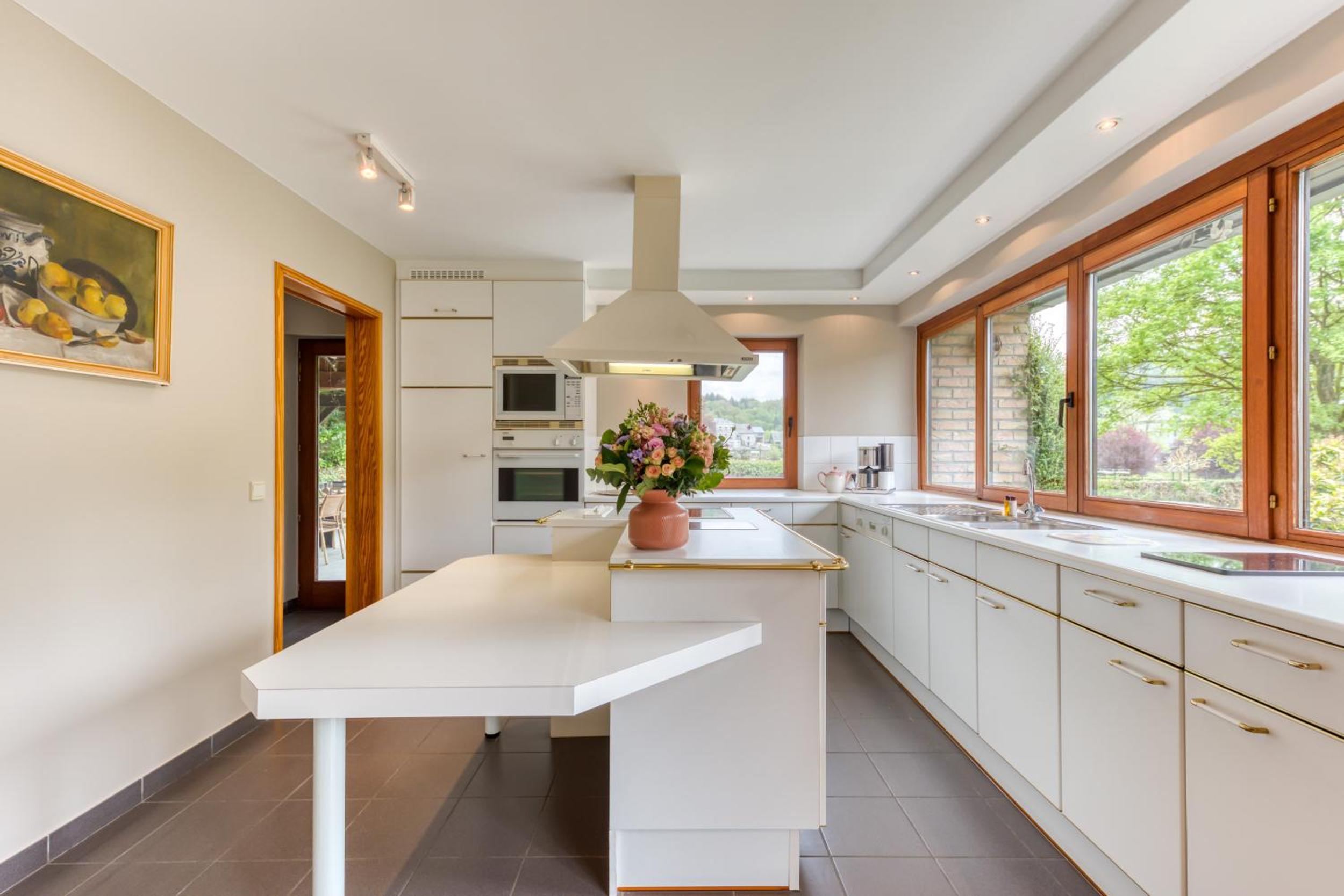 Three-Bedroom House photo 2