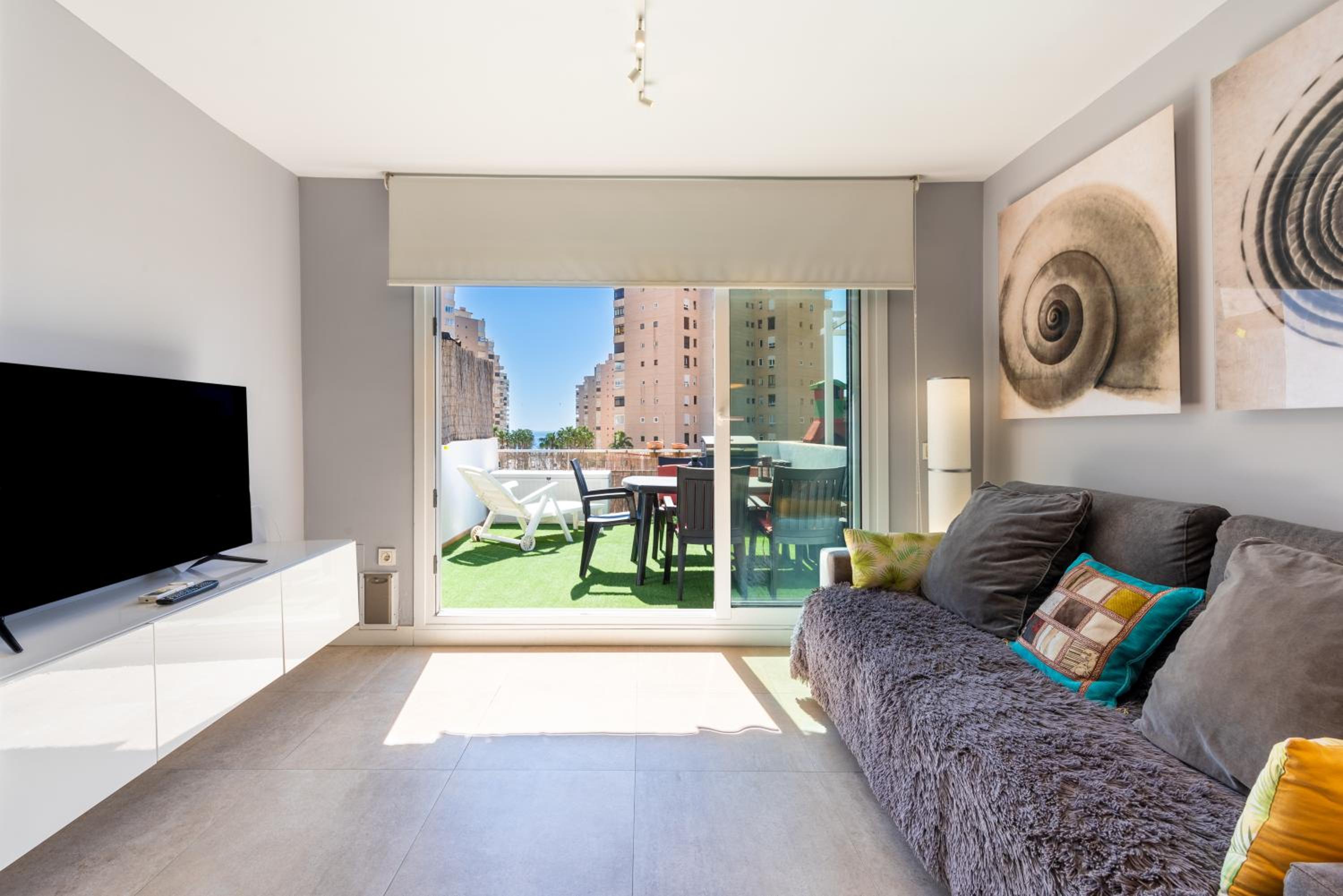 Apartamento de un dormitorio superior con balcón
