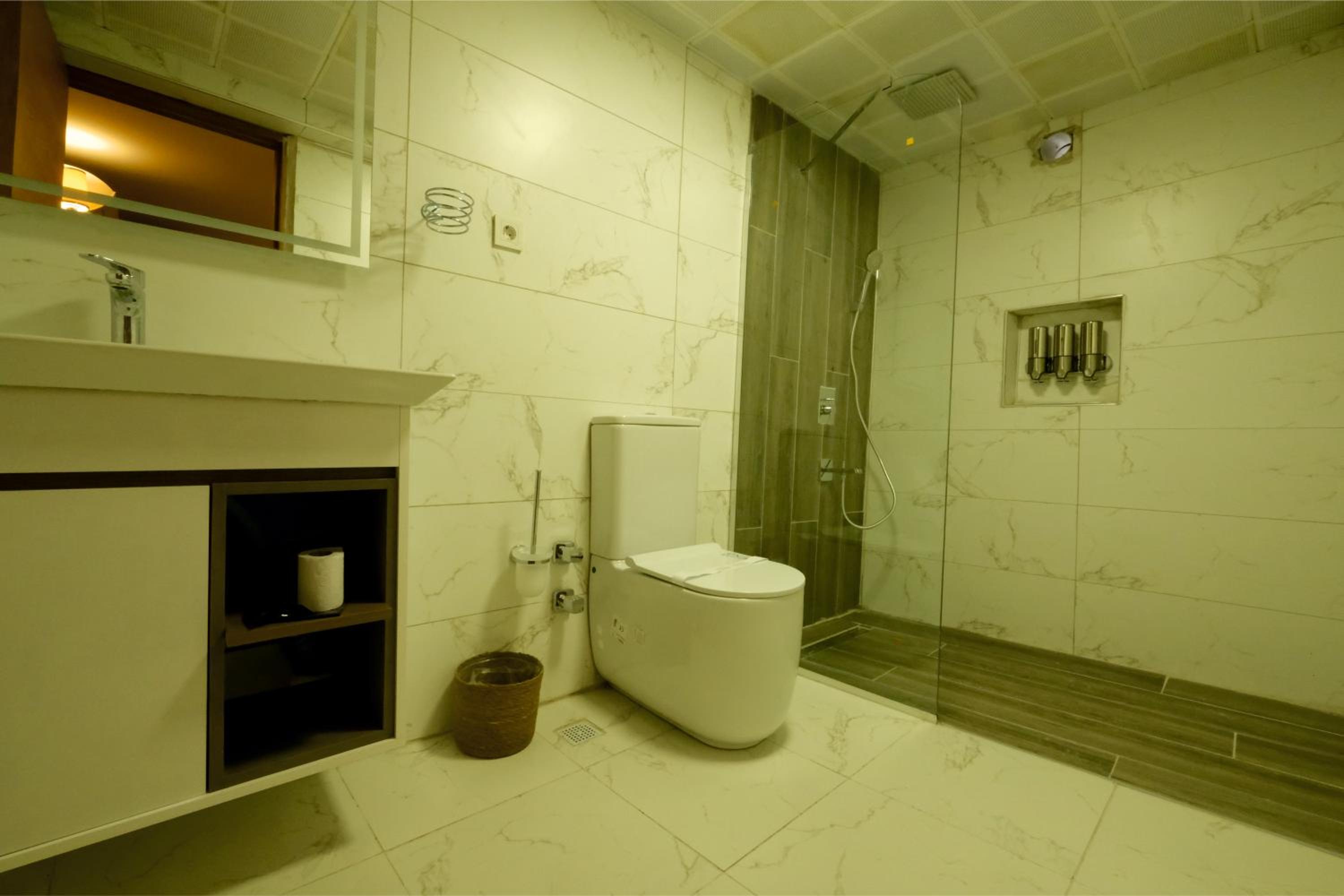 Economy Double Room - Photo 3