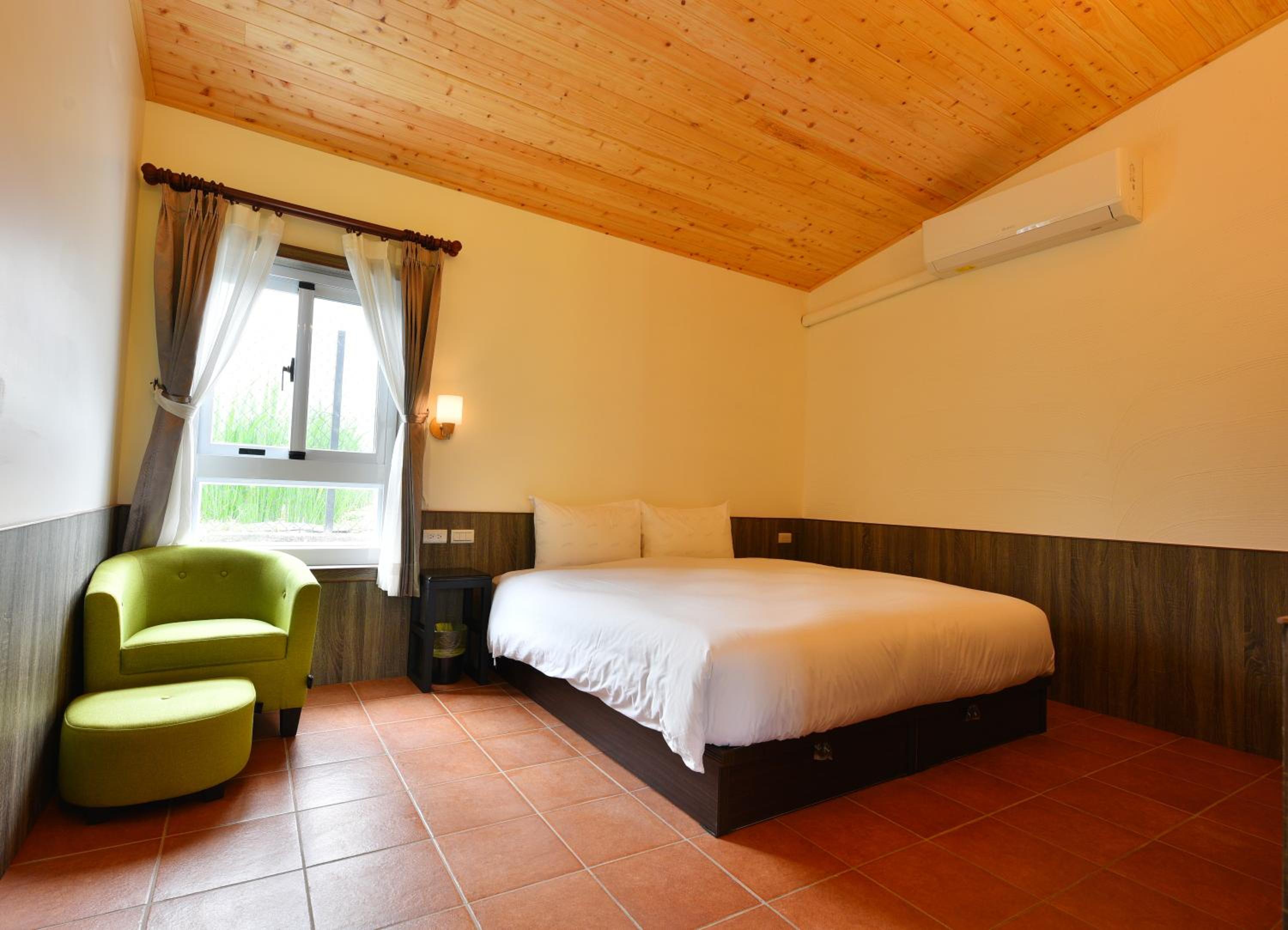 Budget Double Room photo 2