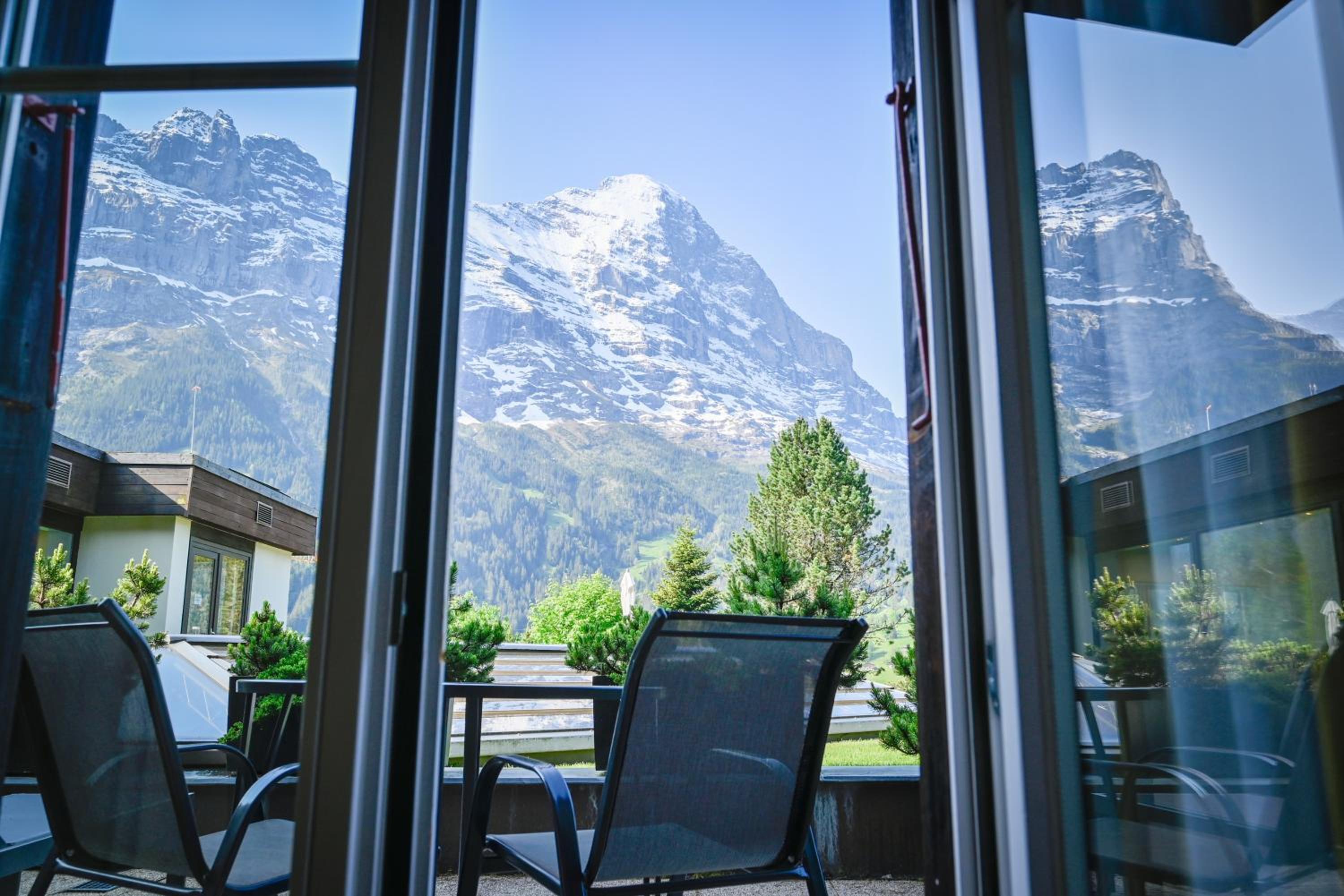 Superior Double Room - Eiger view - Photo 3