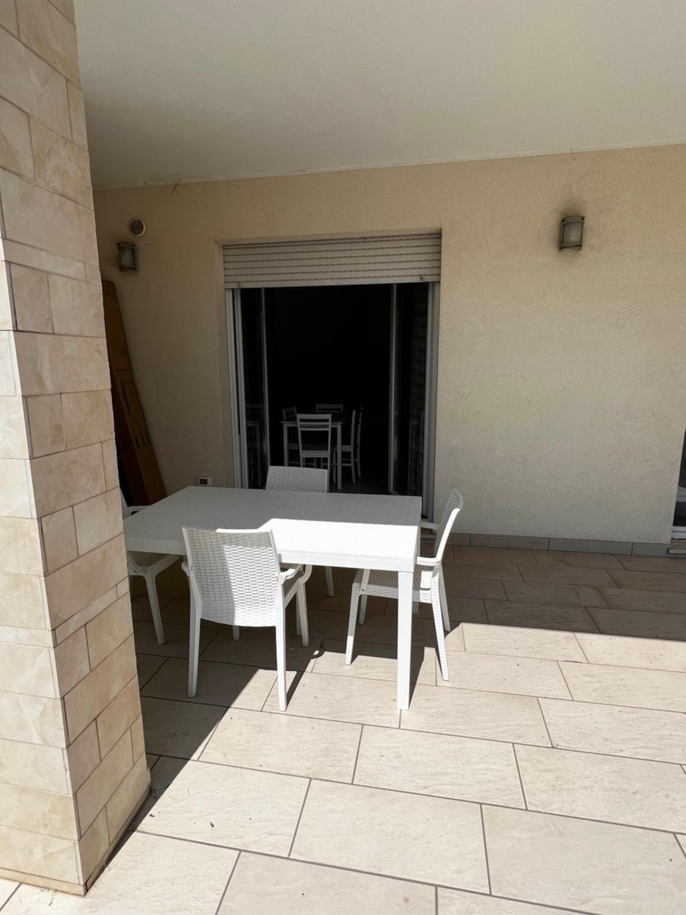 Apartment with Terrace photo 2