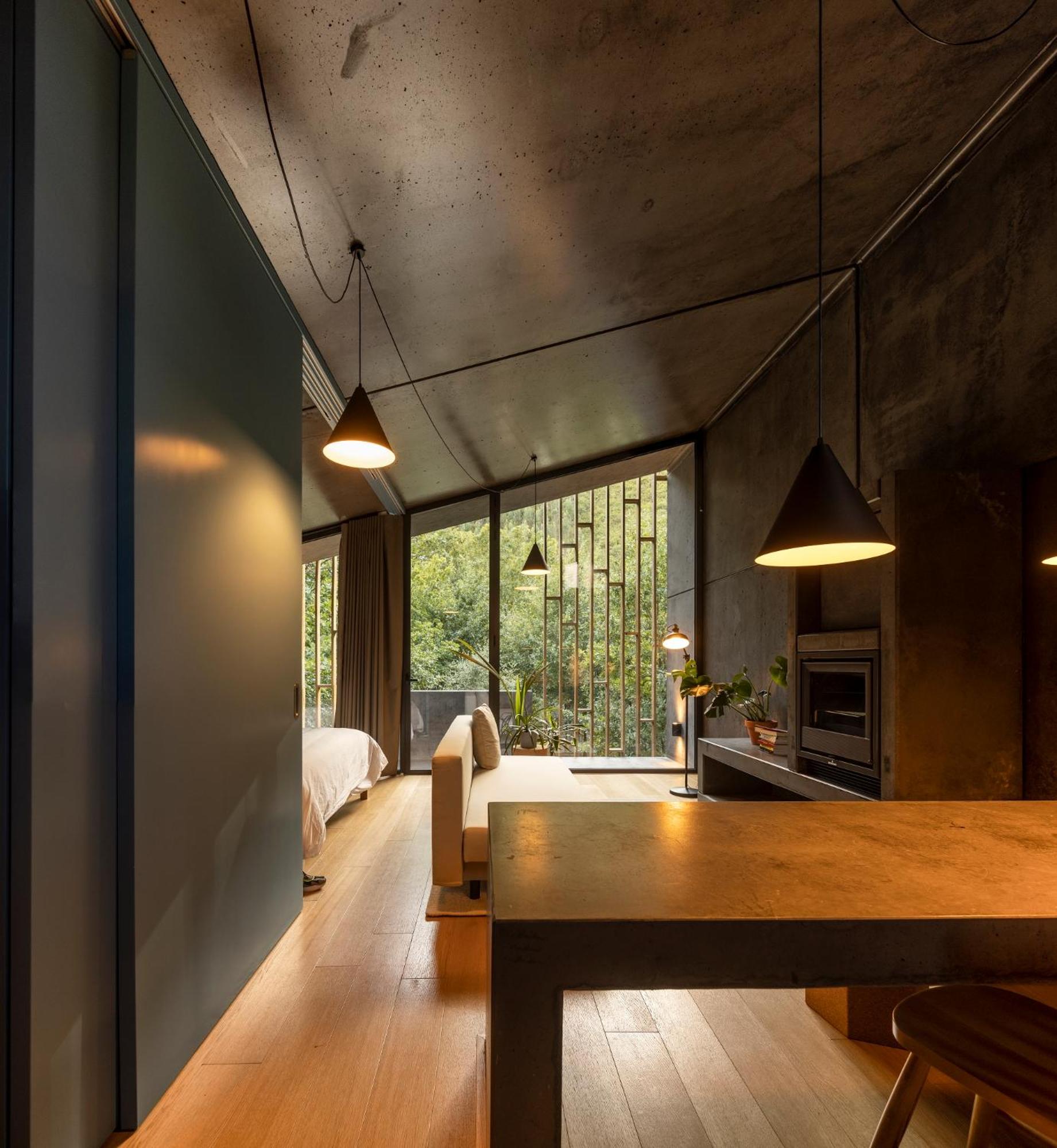 One-Bedroom House photo 1
