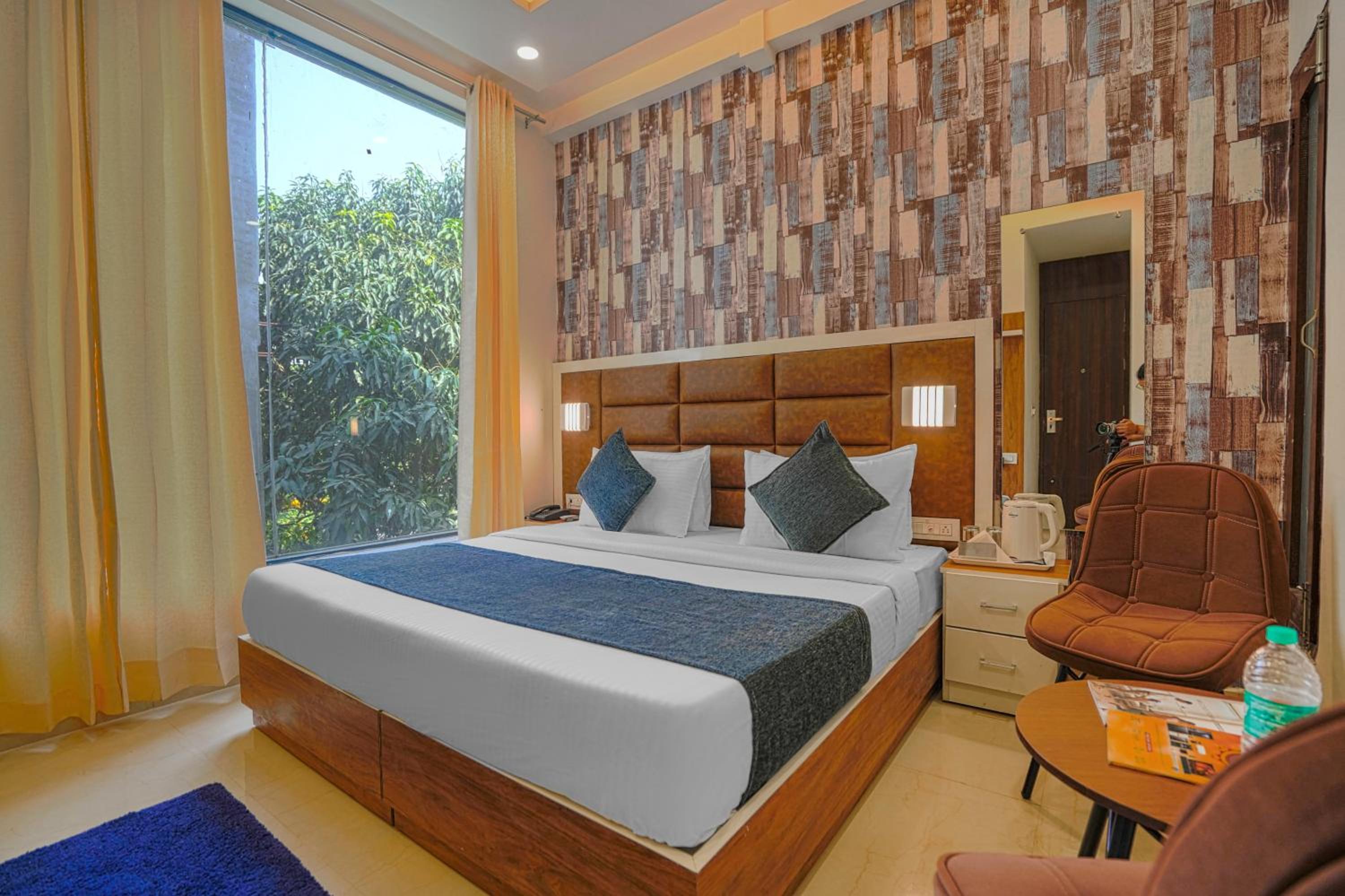 Standard Double Room photo 3
