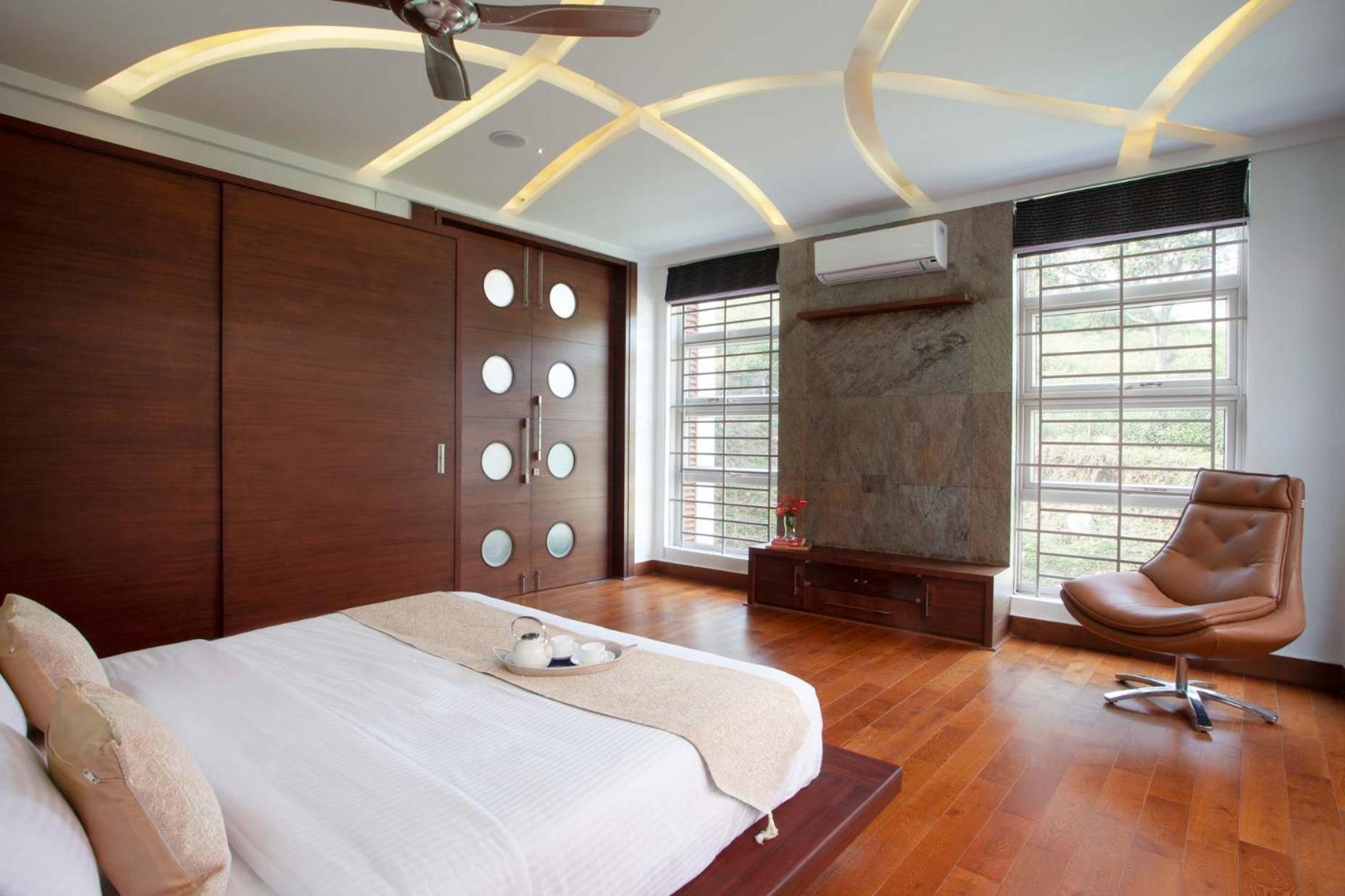 Villa photo 1