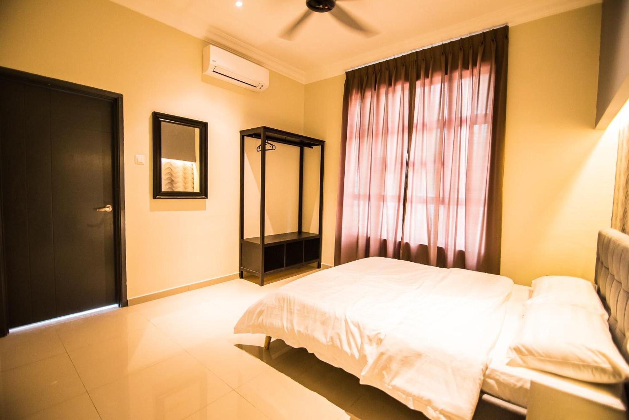 MALACCA MODERN RESIDENCCE - Photo 4