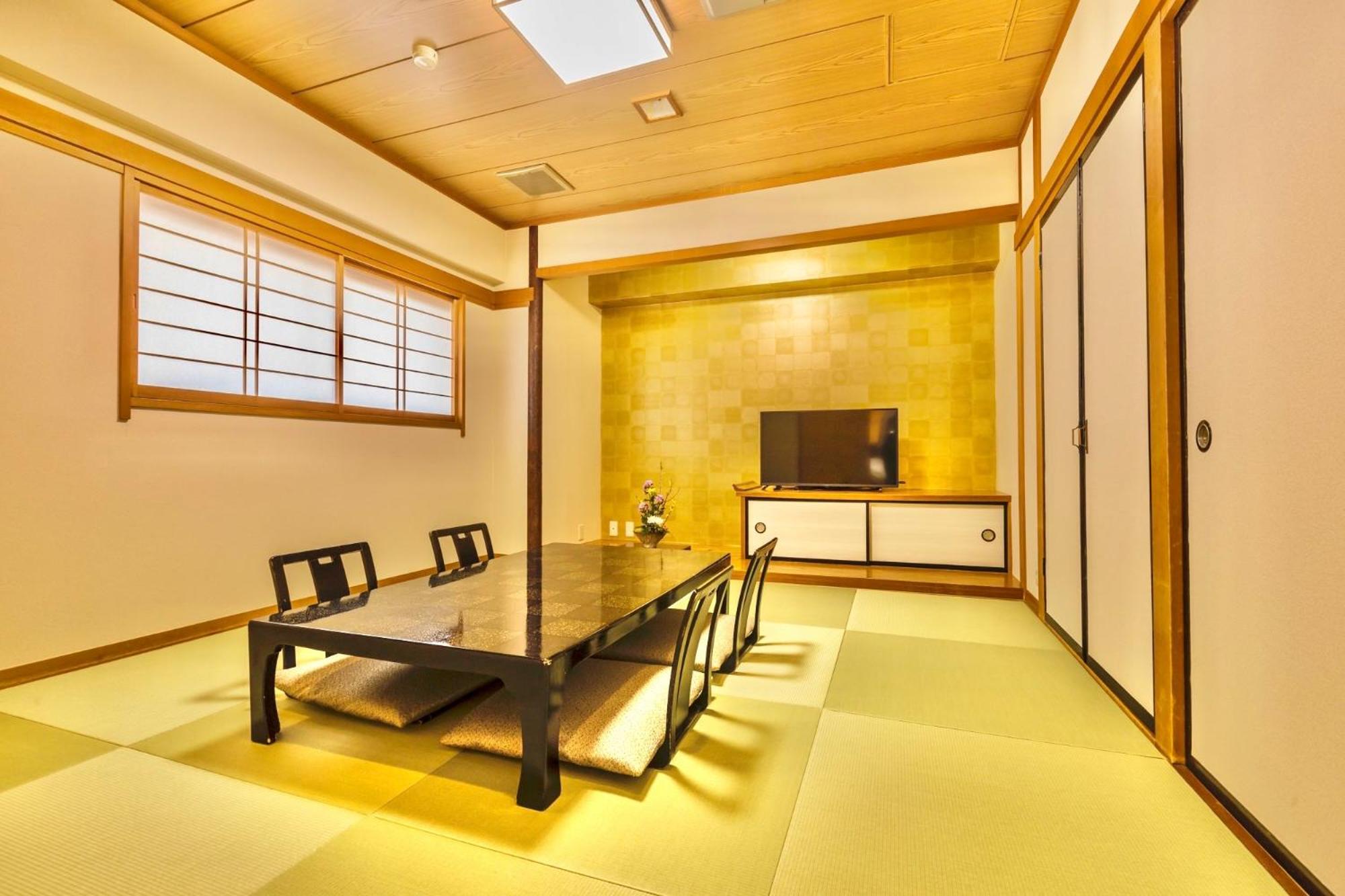 Deluxe Suite - Photo 8