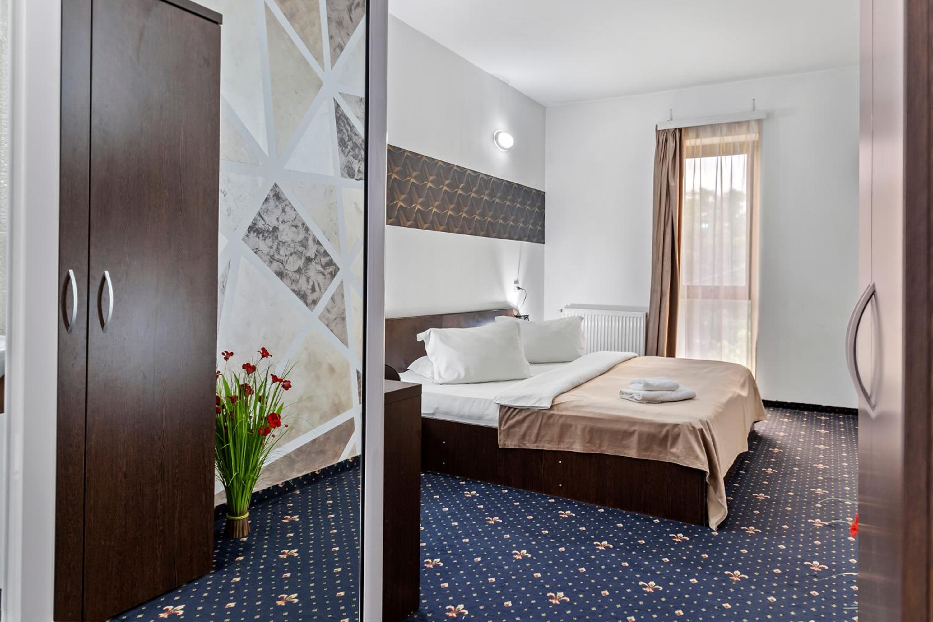 Superior Double Room - Photo 1