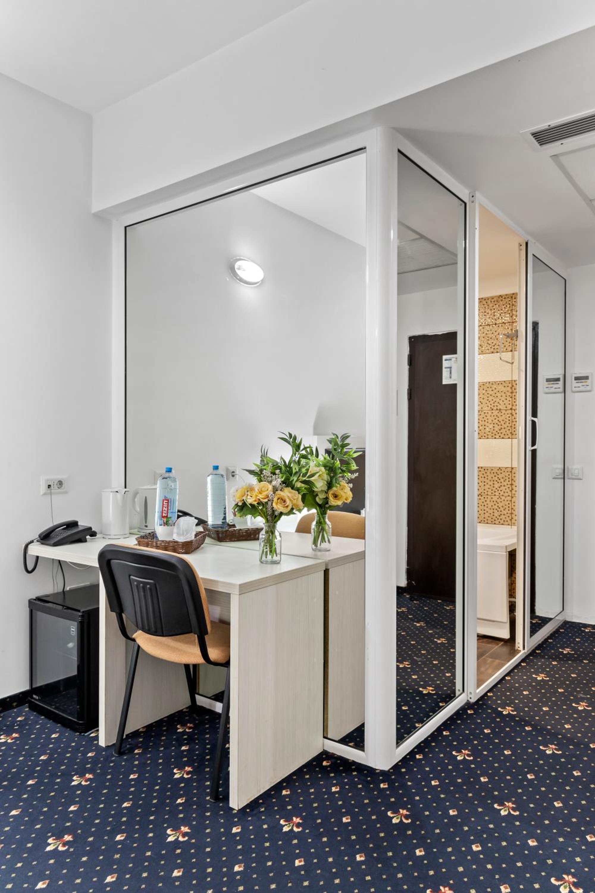 Superior Twin Room - Photo 2