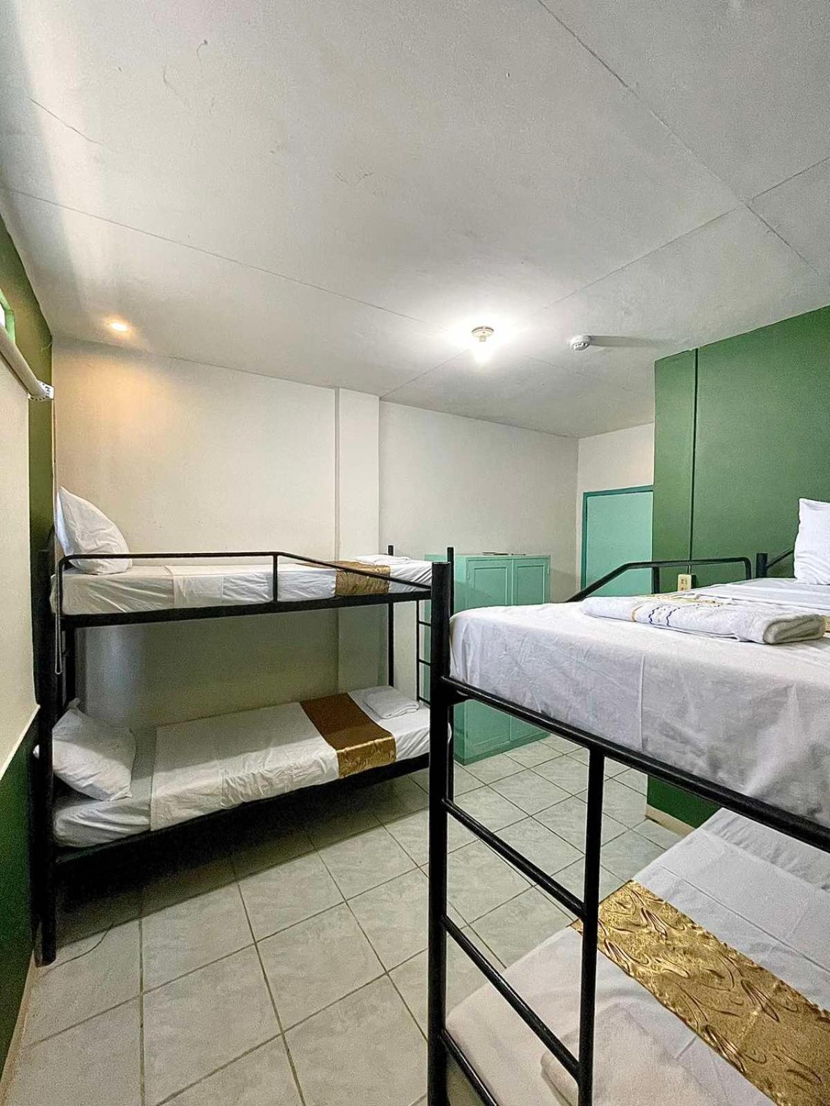 Quadruple Room photo 1