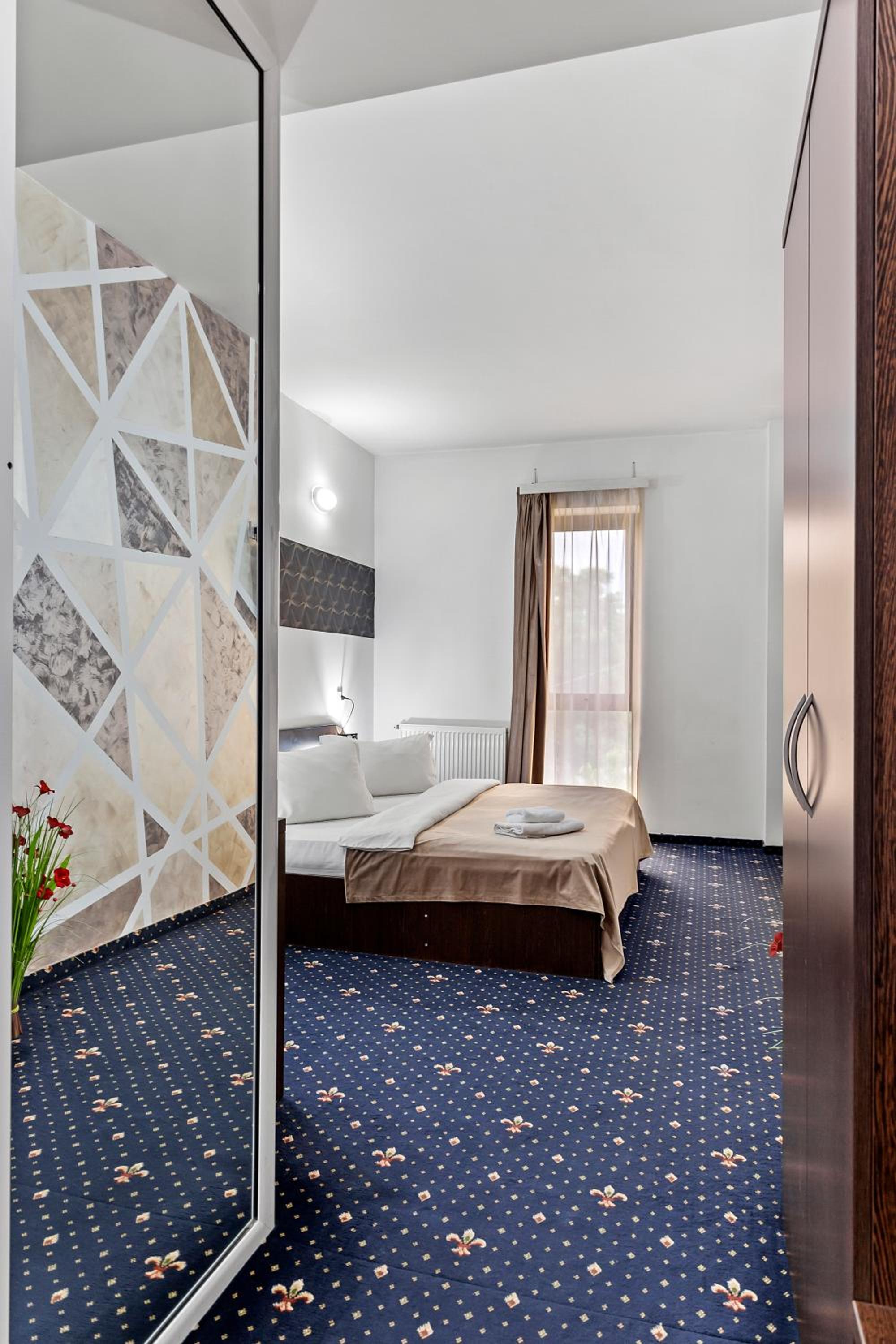 Superior Double Room - Photo 8