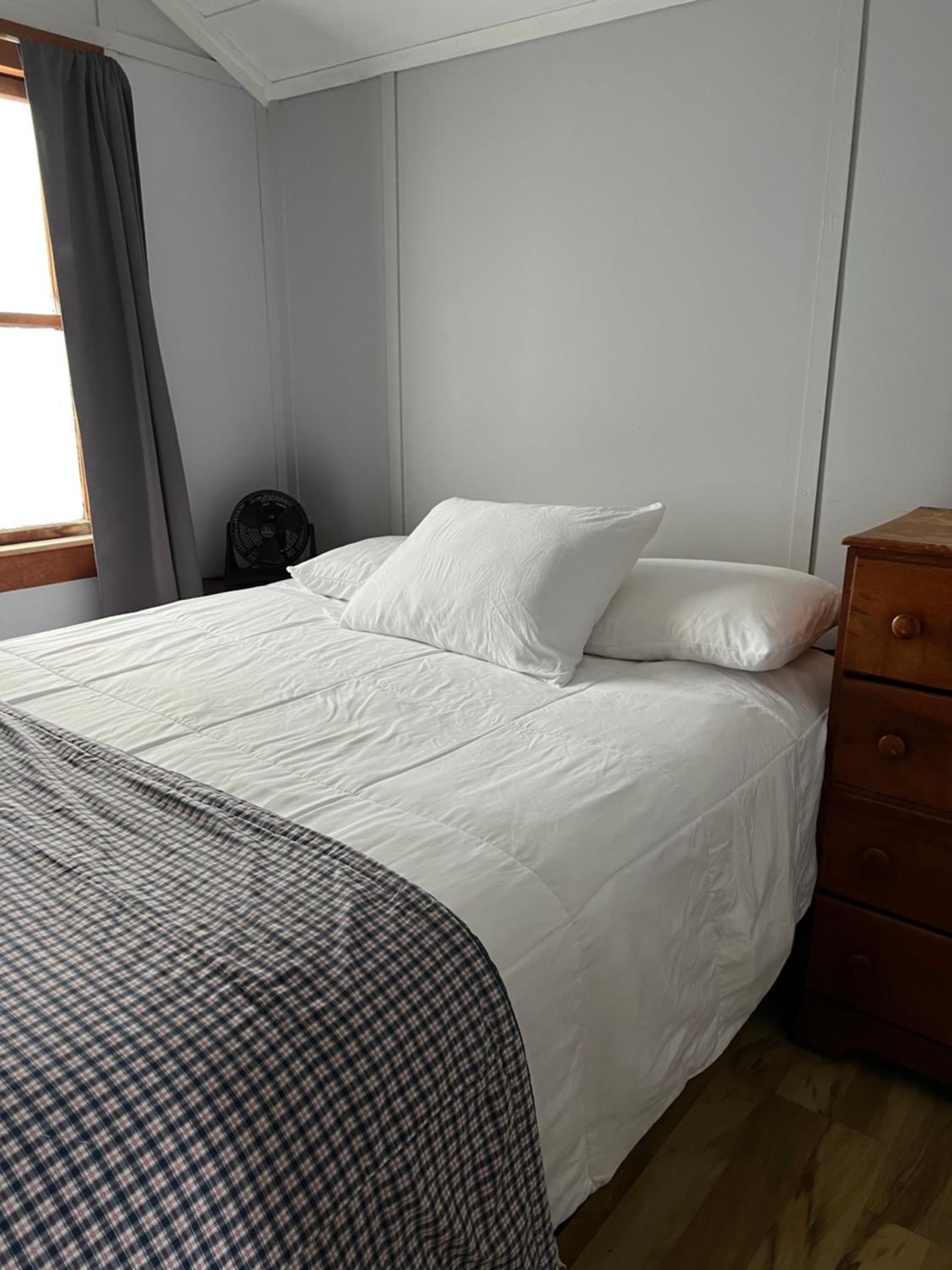 Two-Bedroom House (4 adults) Cabin 10 photo 1
